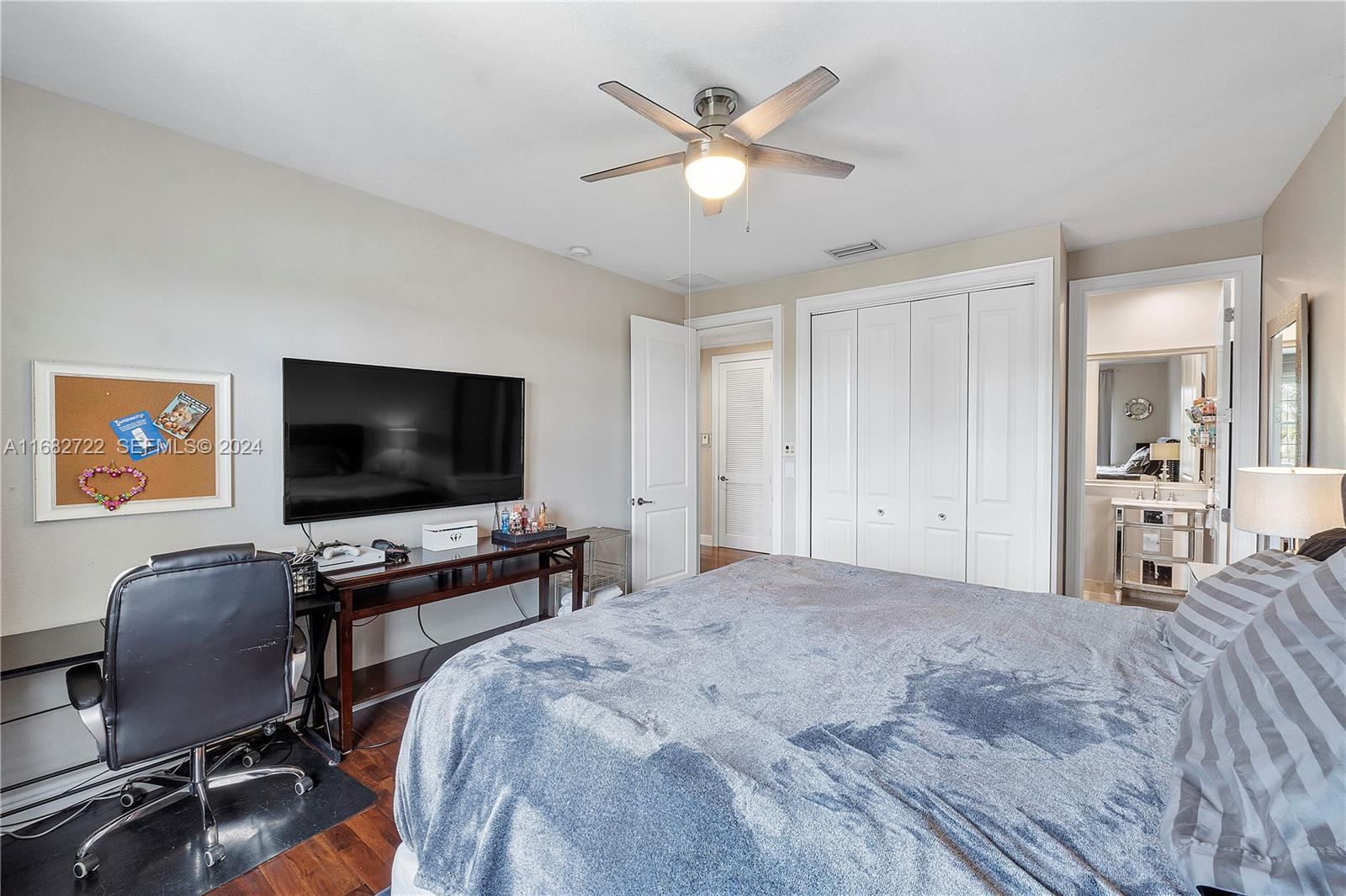 14243 S Jockey Circle S
