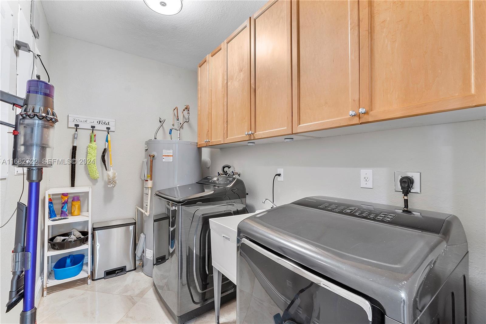 14243 S Jockey Circle S