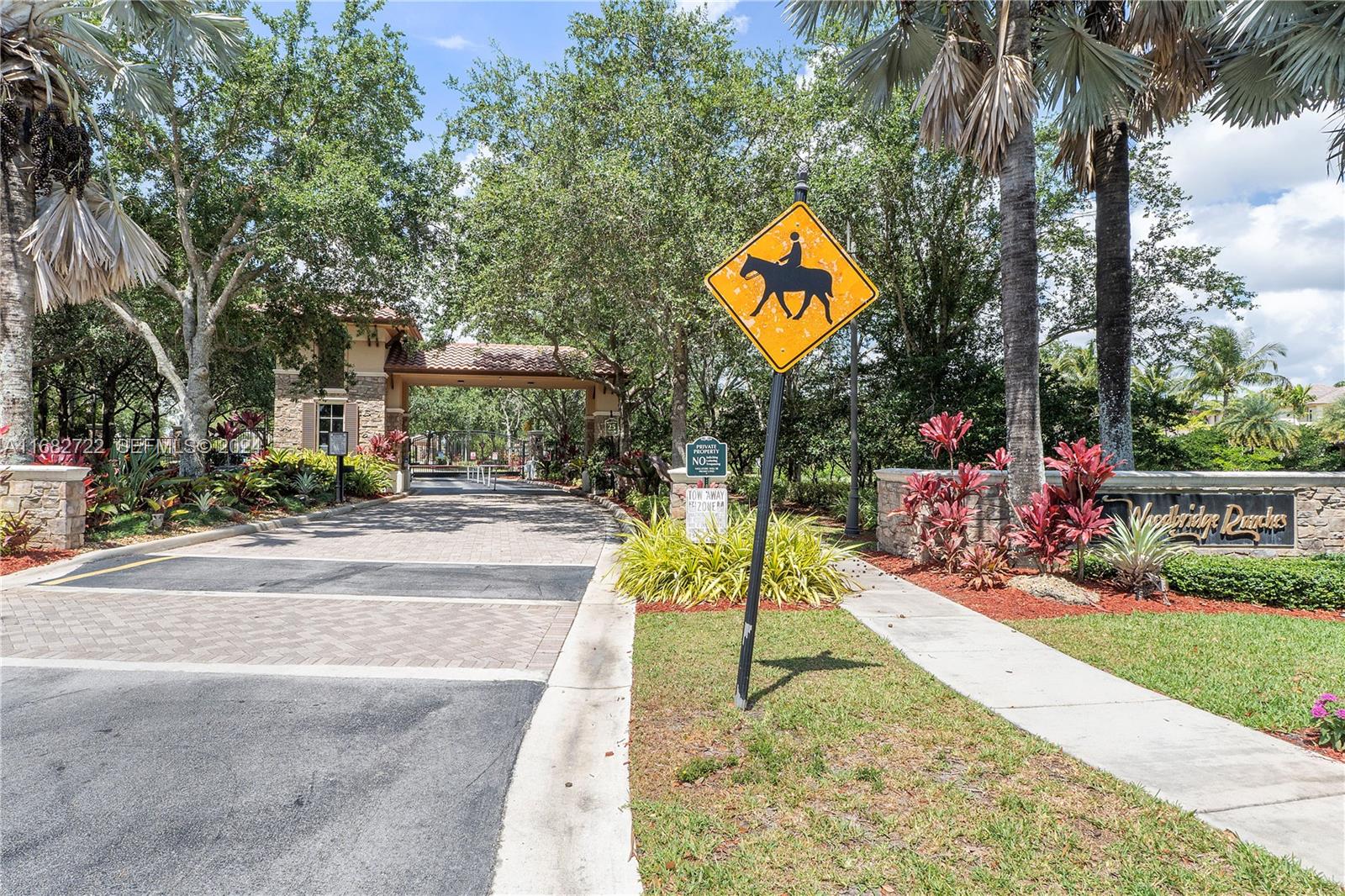 14243 S Jockey Circle S