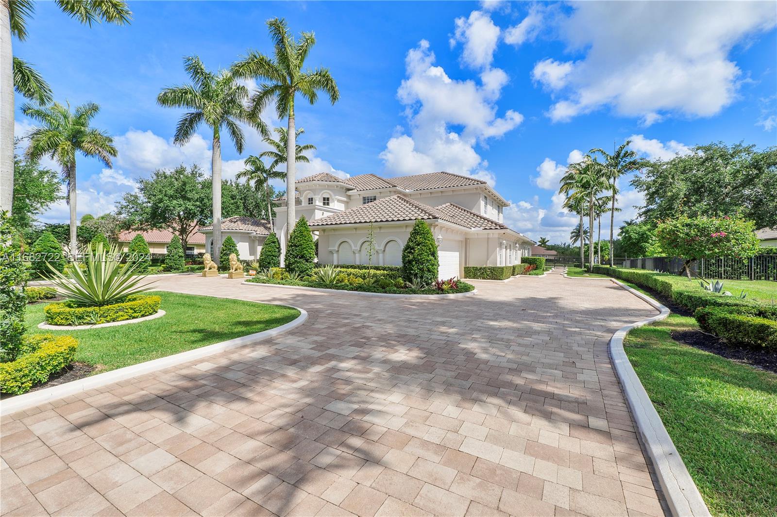 14243 S Jockey Circle S