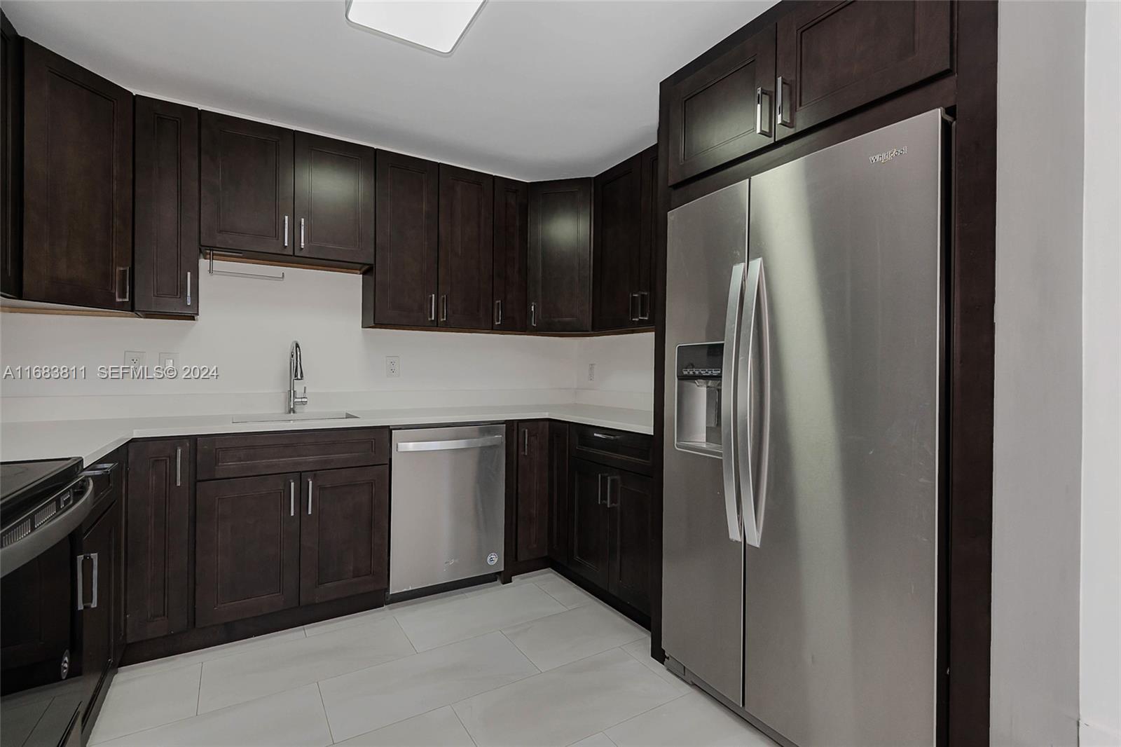 484 W Royal Palm Road