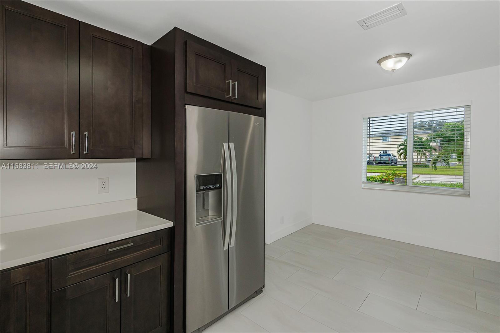484 W Royal Palm Road