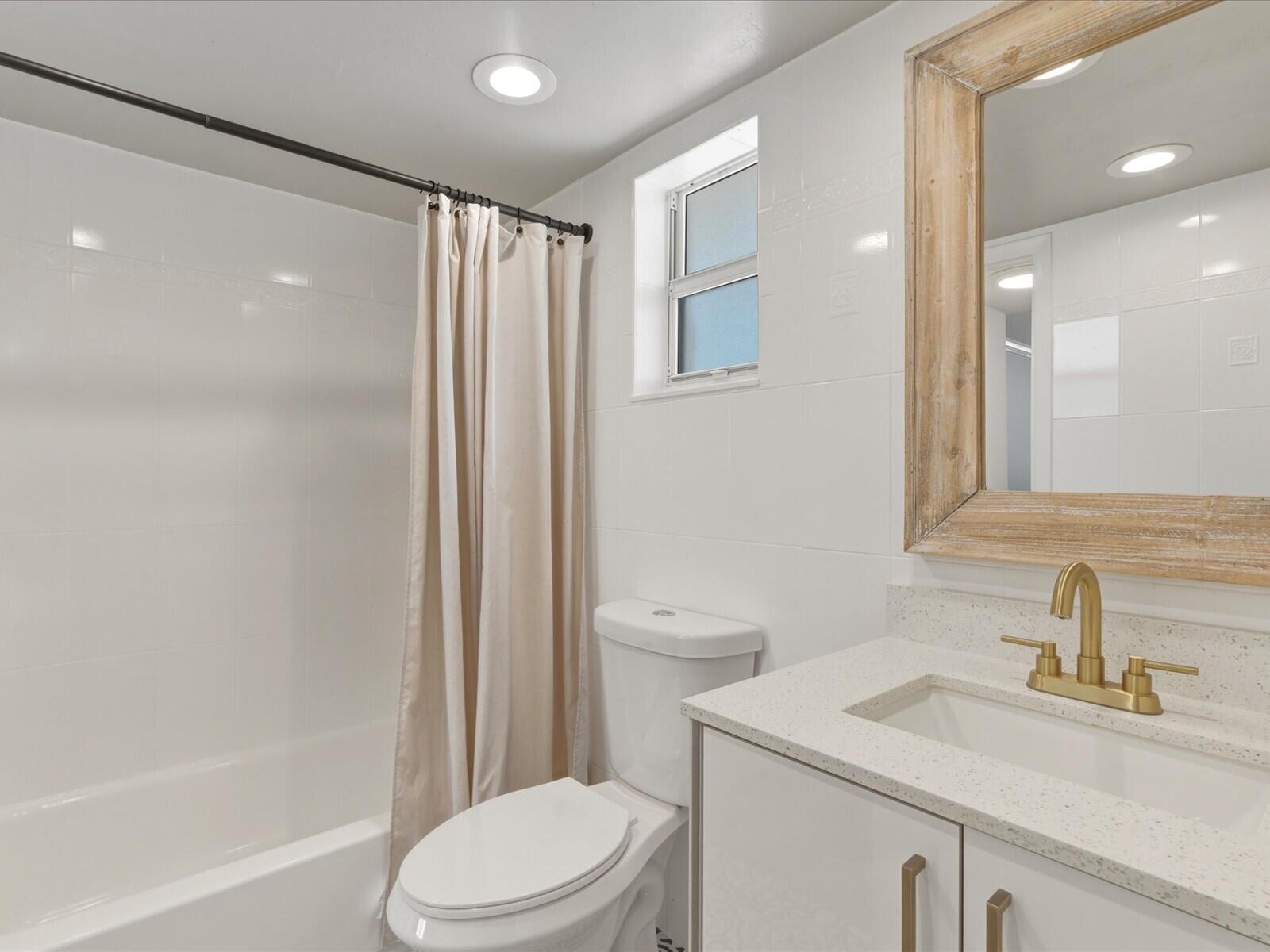 1893 S Ocean Drive 503