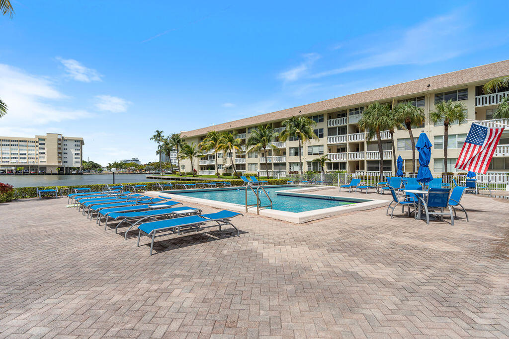 1893 S Ocean Drive 503