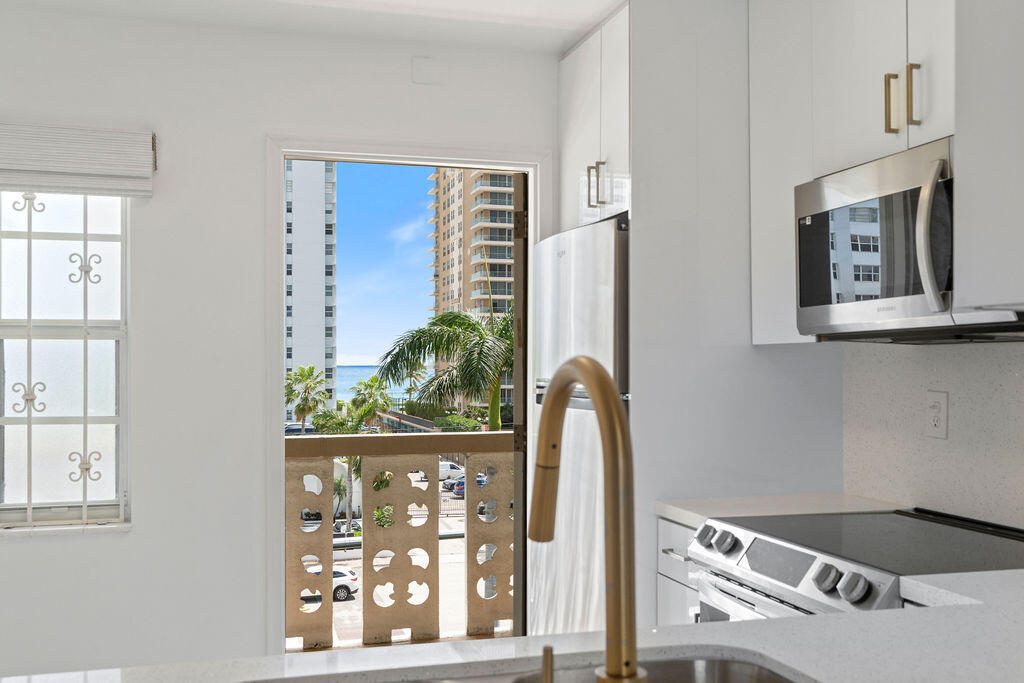 1893 S Ocean Drive 503
