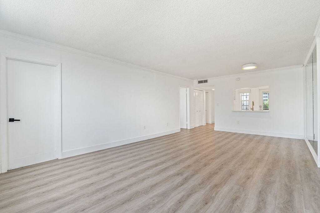 1893 S Ocean Drive 503