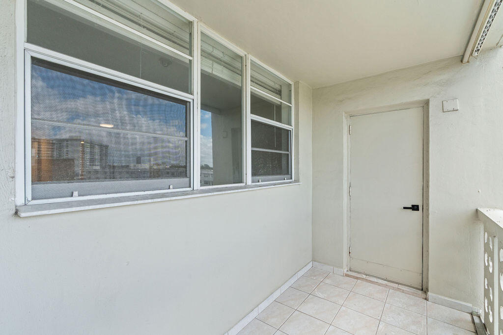 1893 S Ocean Drive 503