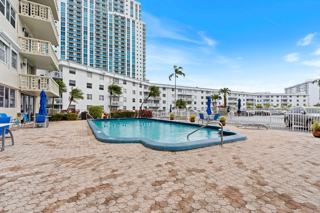 1893 S Ocean Drive 503