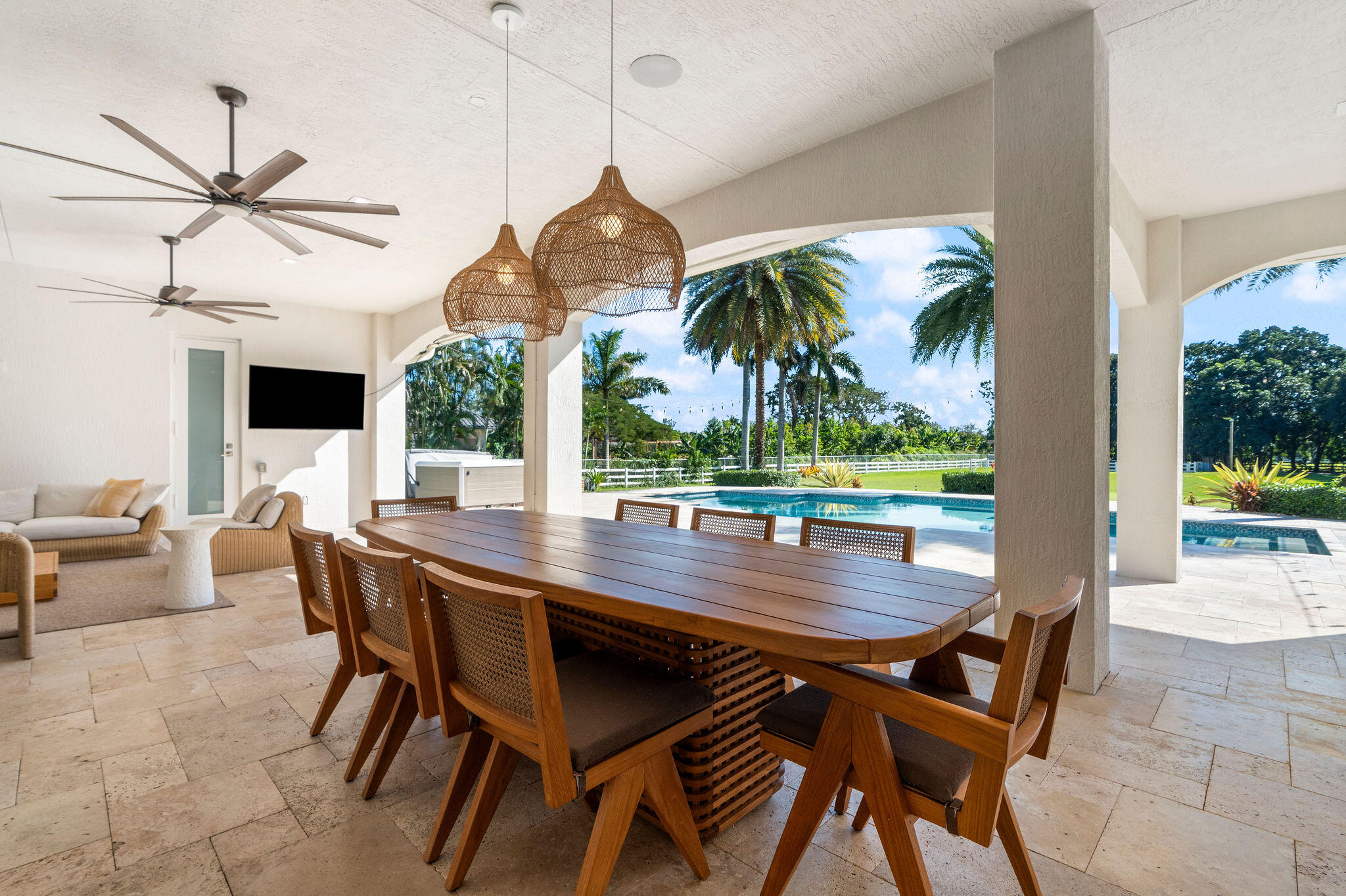 14600 Sunset Lane