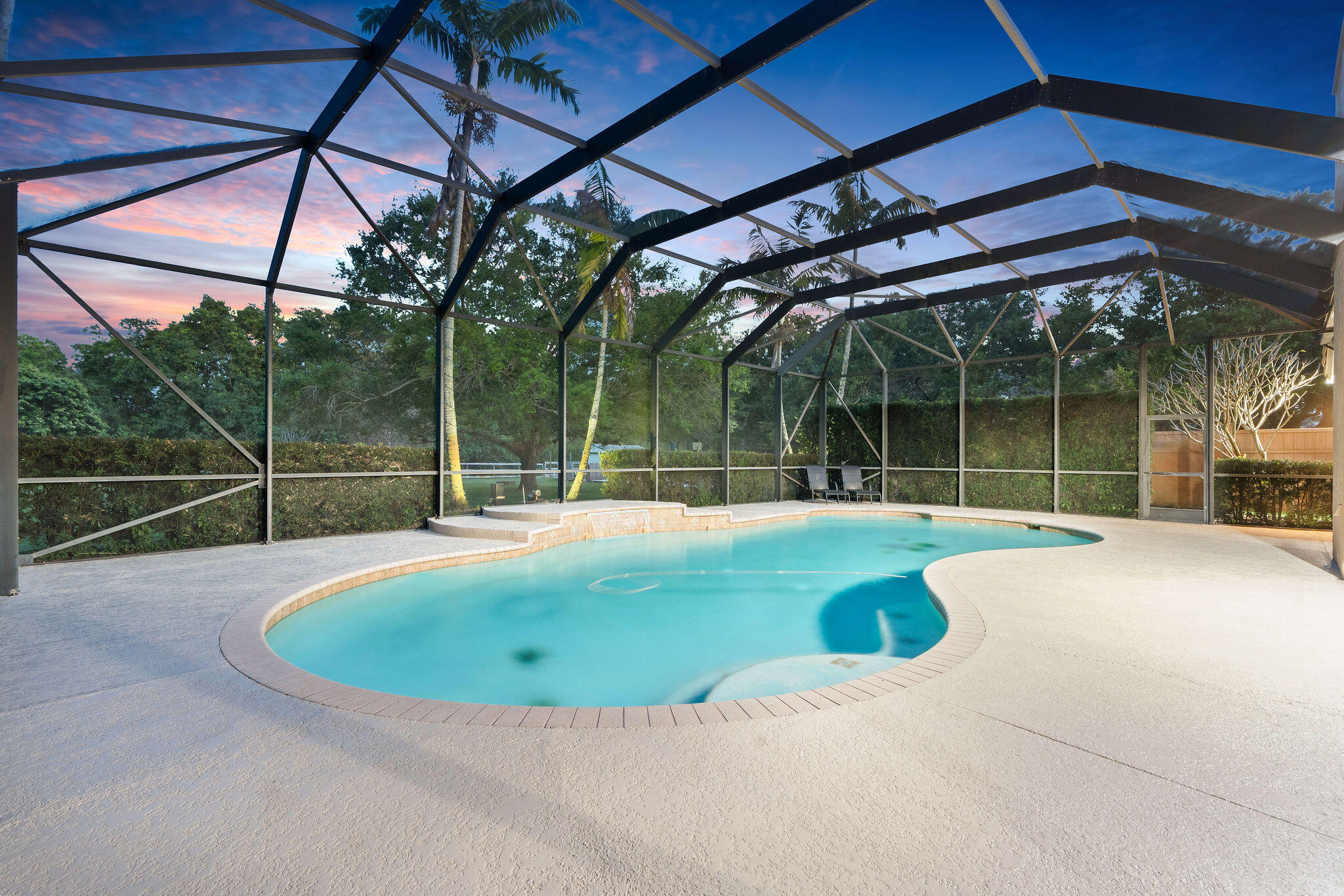 5230 SW 195th Ter