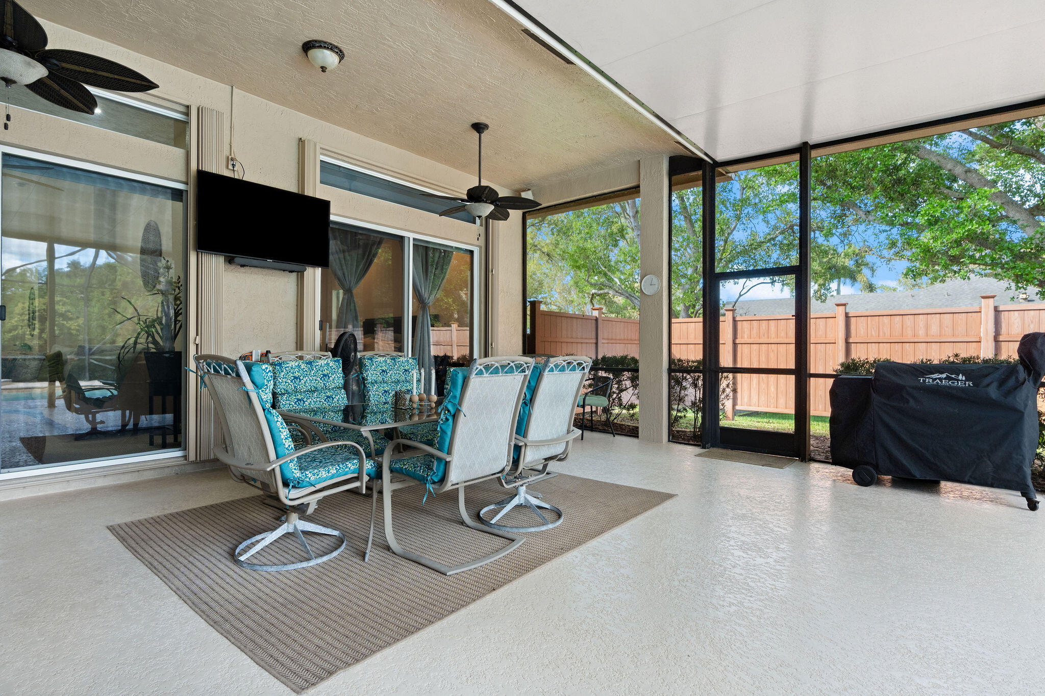 5230 SW 195th Ter