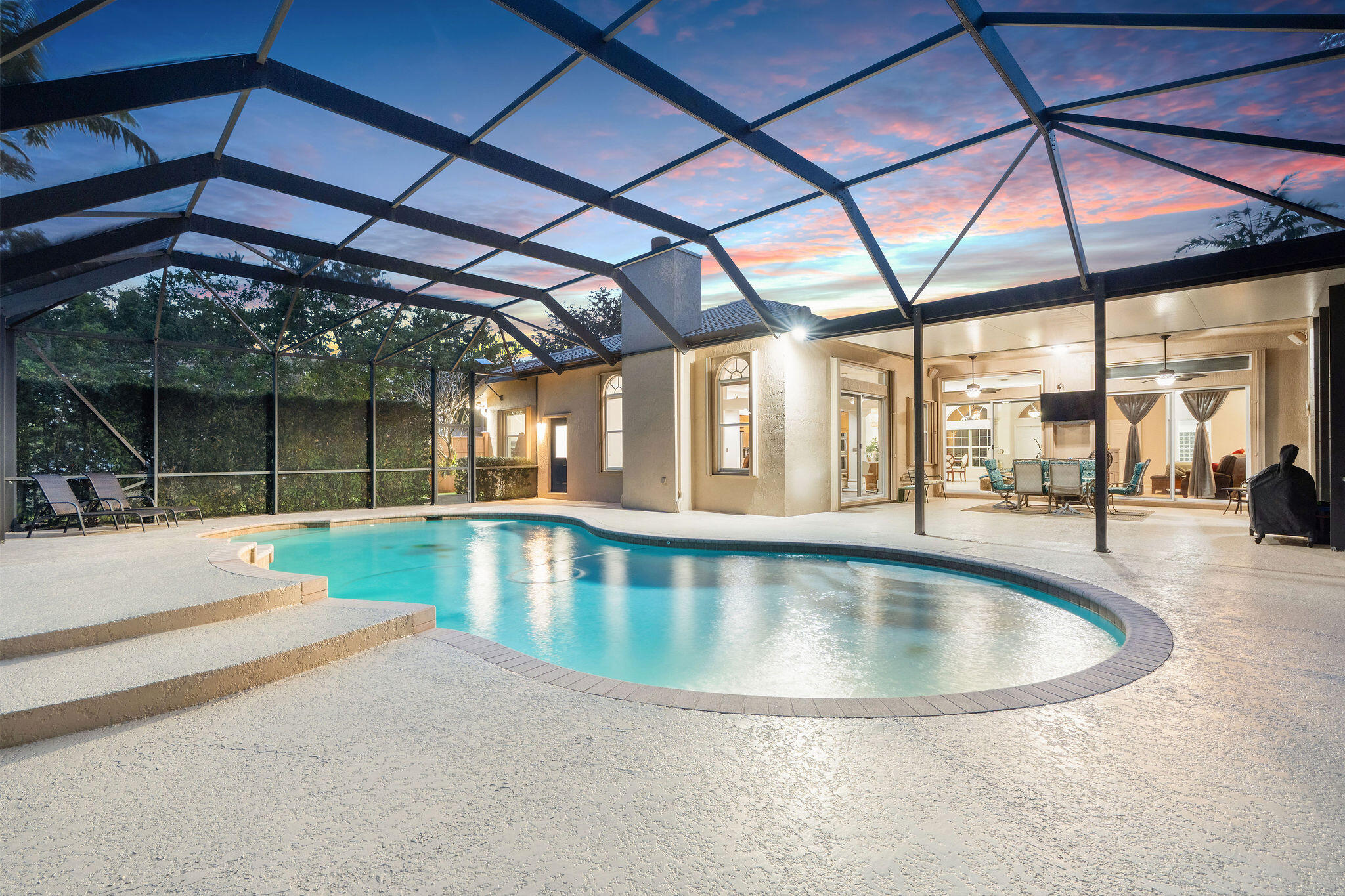 5230 SW 195th Ter