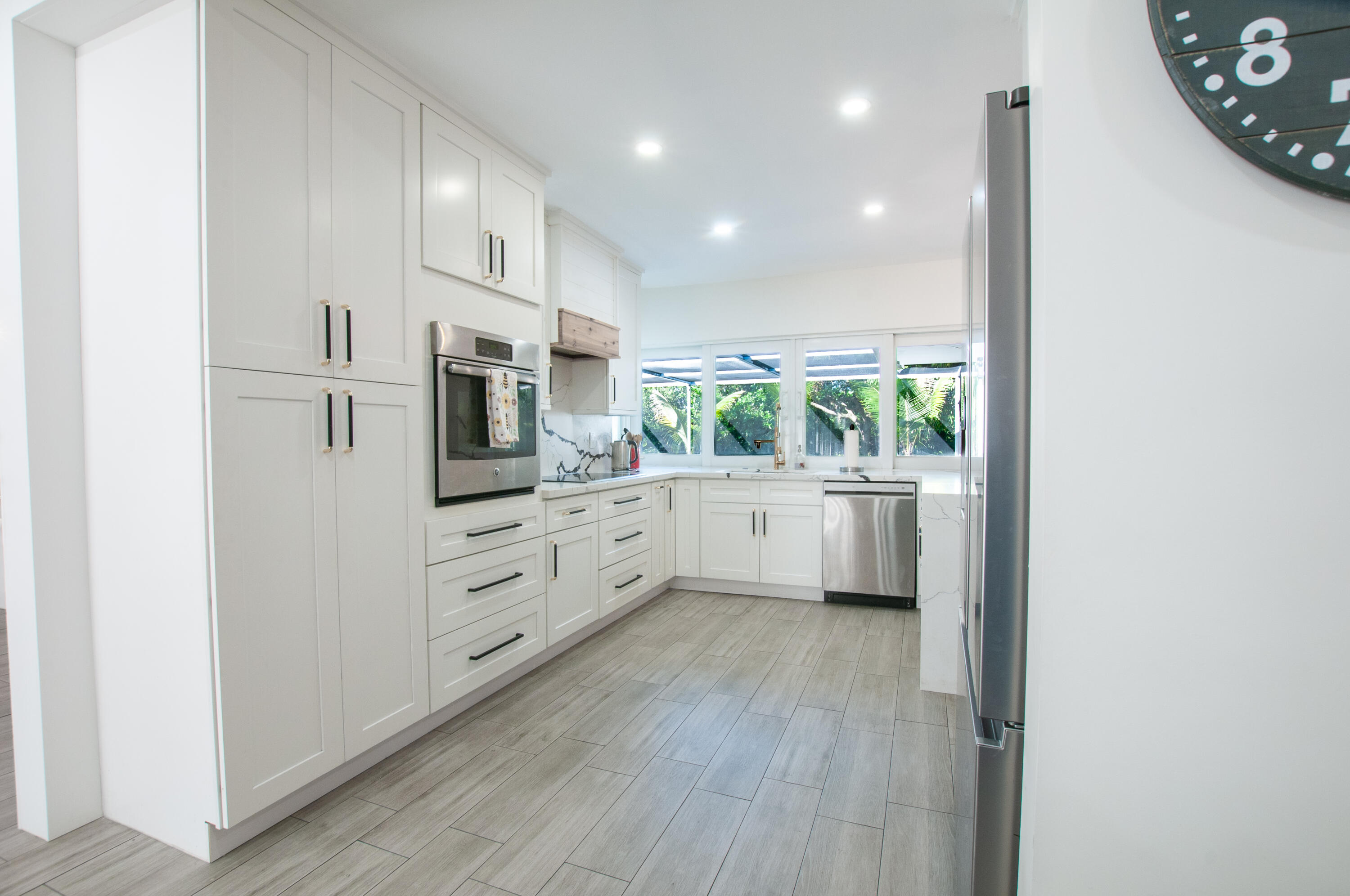 4507 Norfolk Island Pine Drive