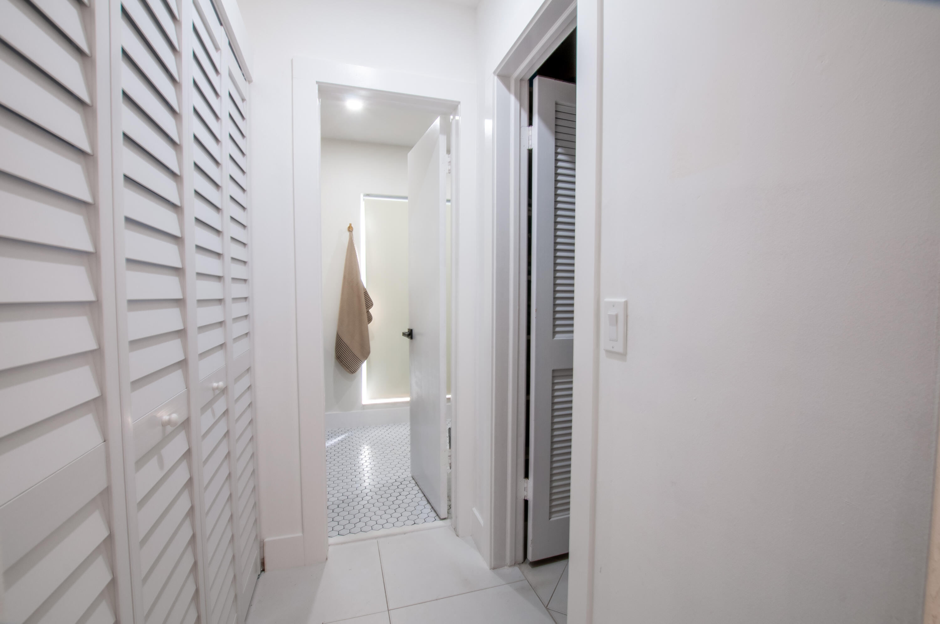 4507 Norfolk Island Pine Drive