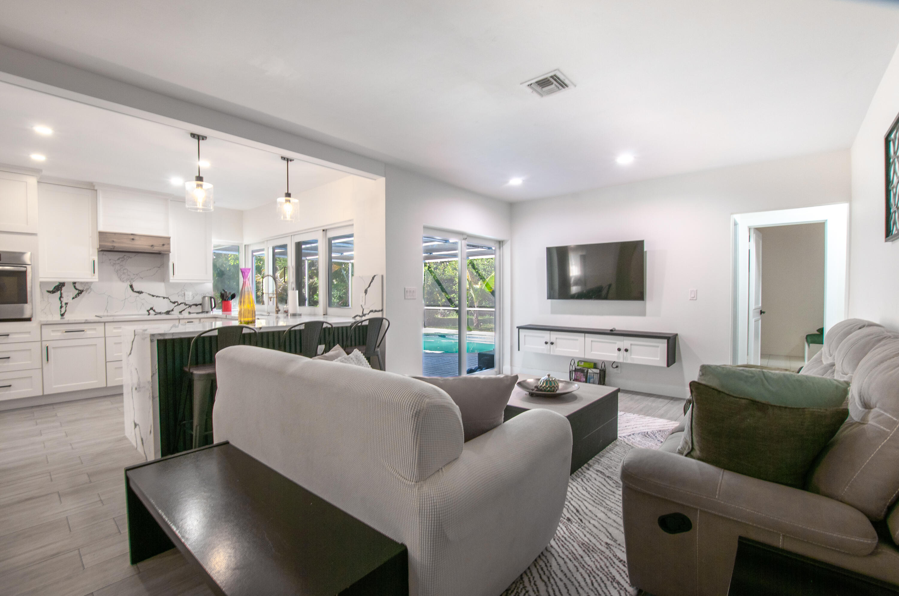 4507 Norfolk Island Pine Drive
