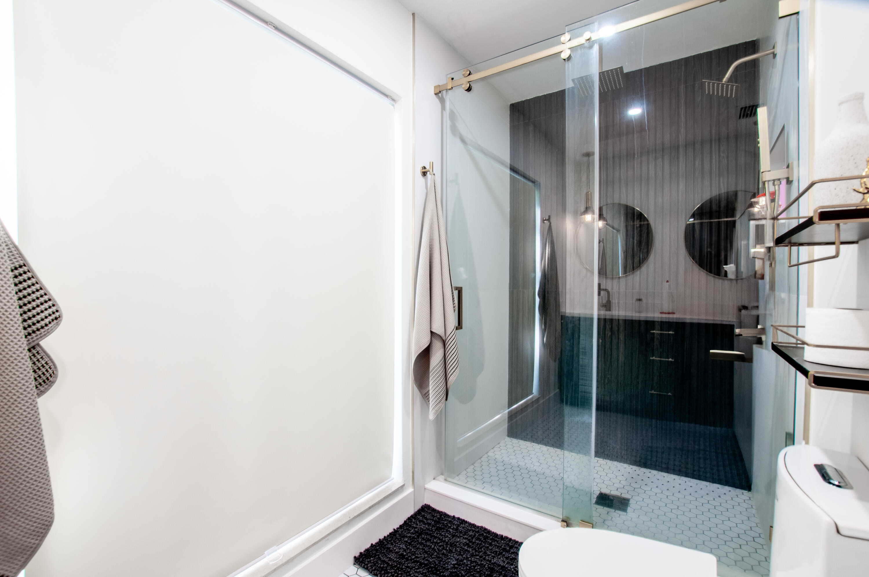 4507 Norfolk Island Pine Drive