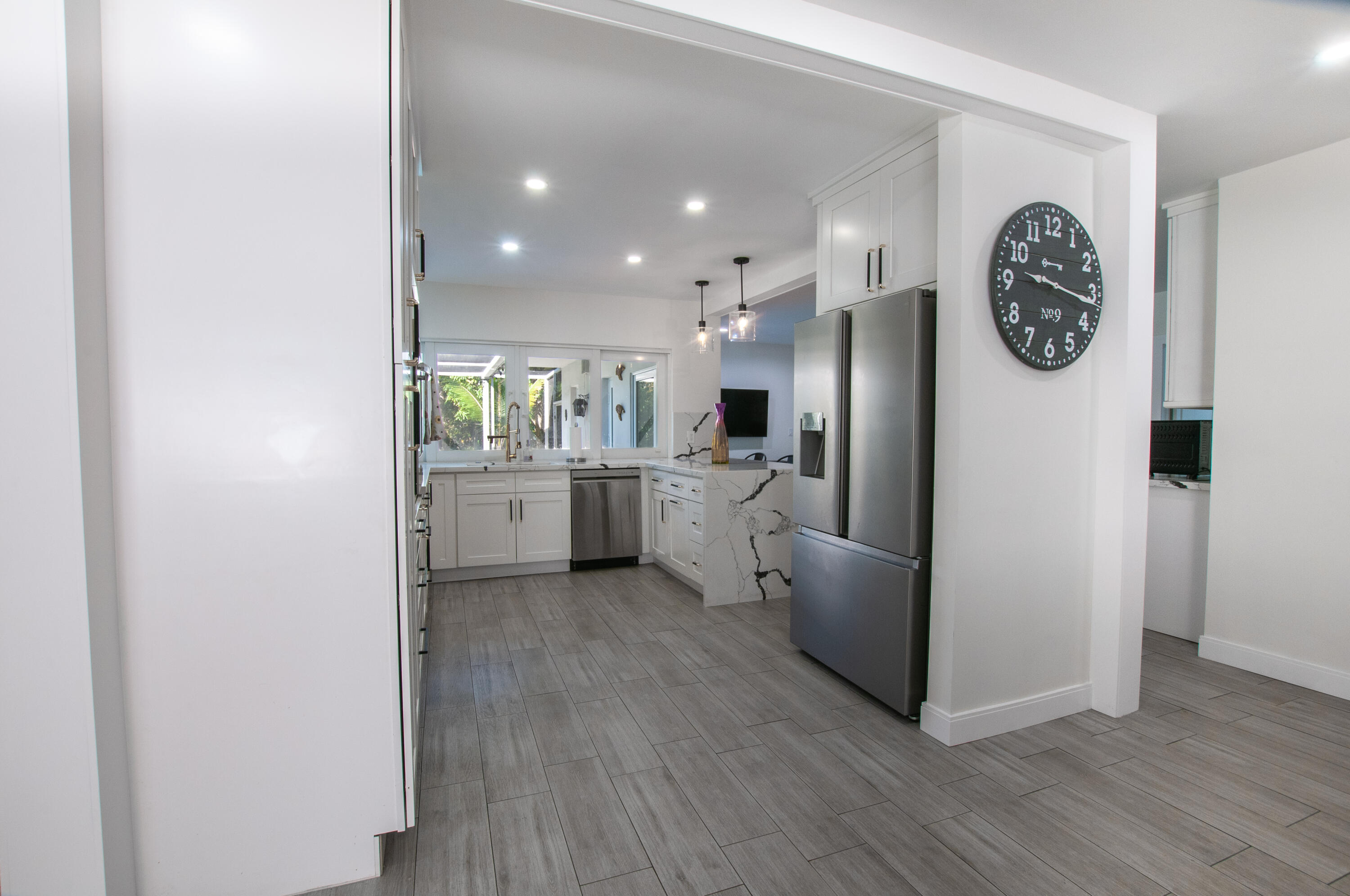 4507 Norfolk Island Pine Drive