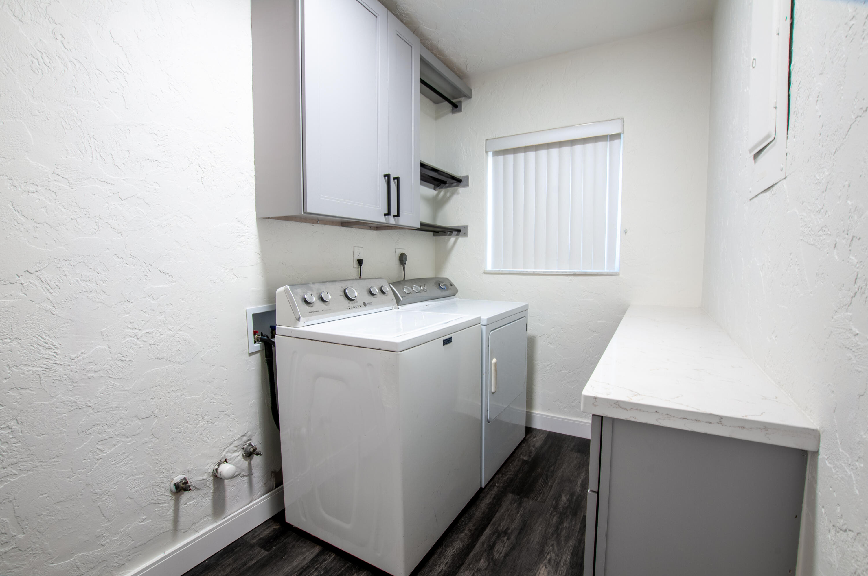 4507 Norfolk Island Pine Drive