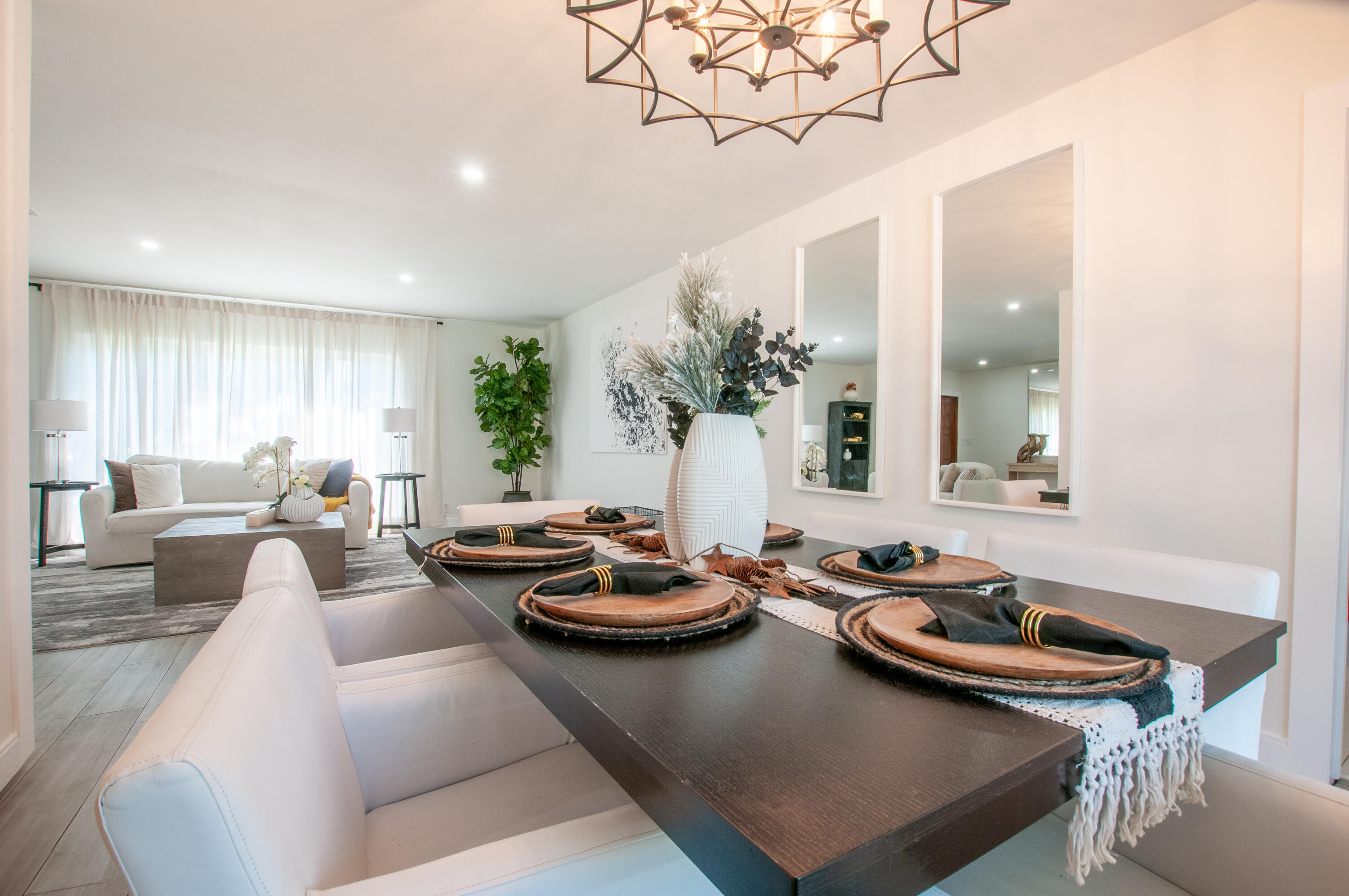 4507 Norfolk Island Pine Drive