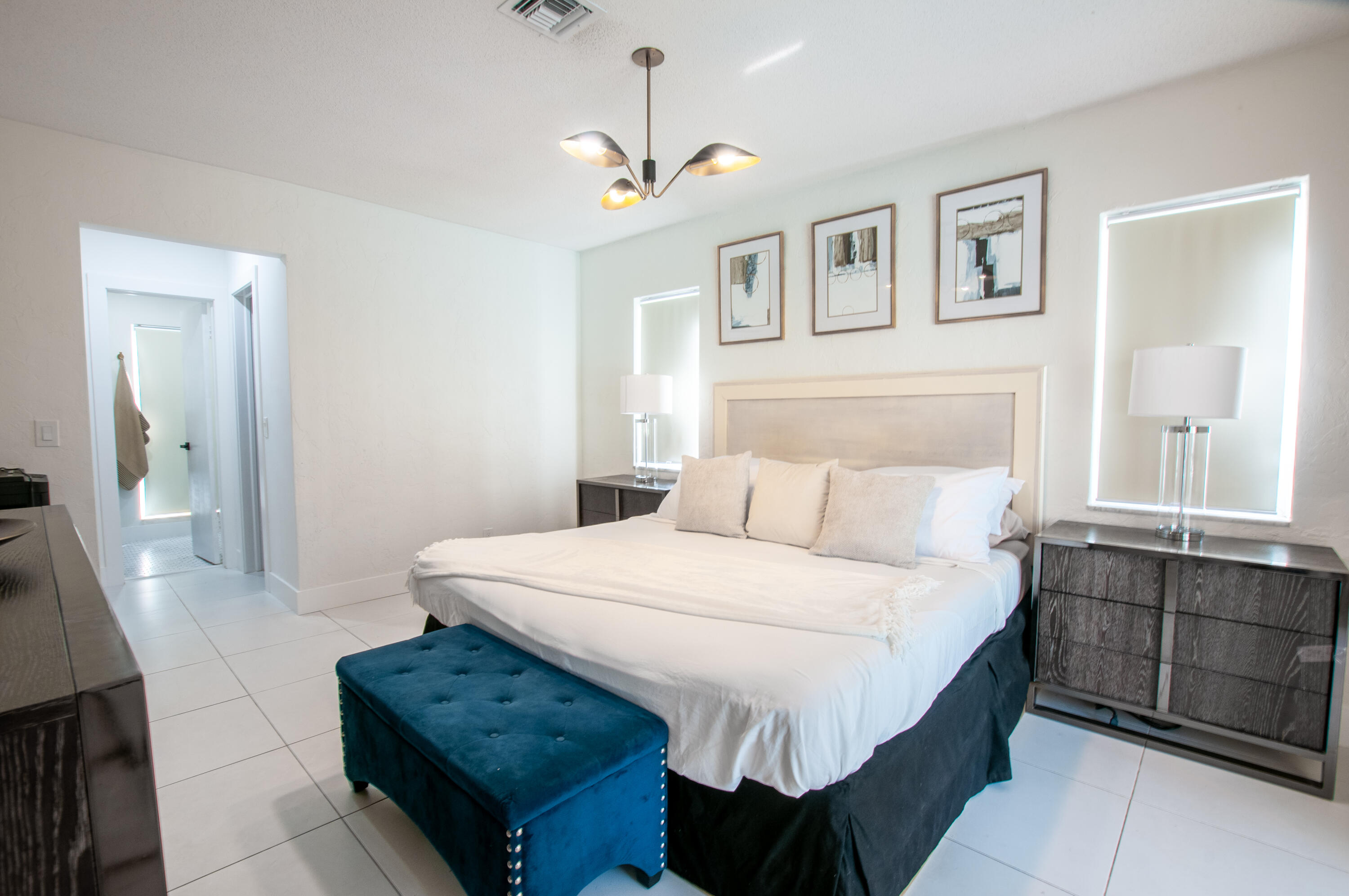4507 Norfolk Island Pine Drive