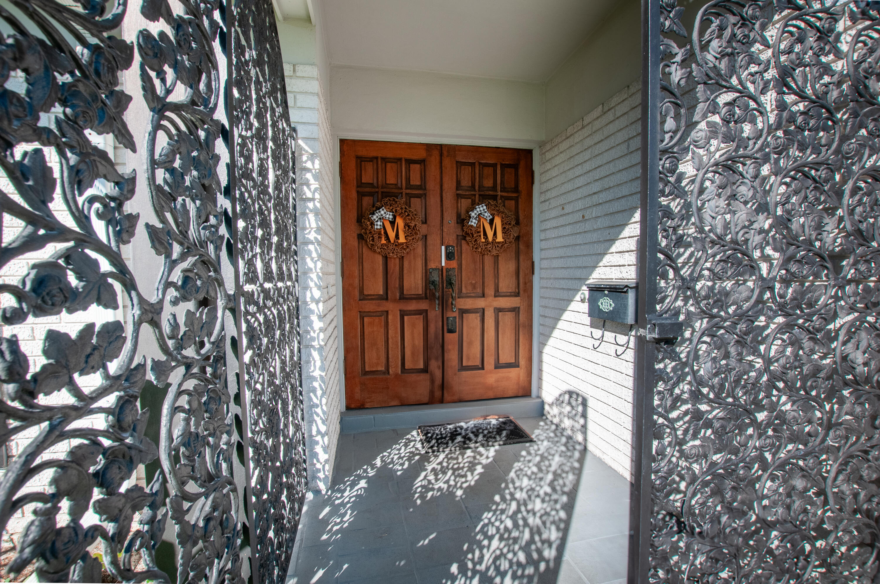 4507 Norfolk Island Pine Drive