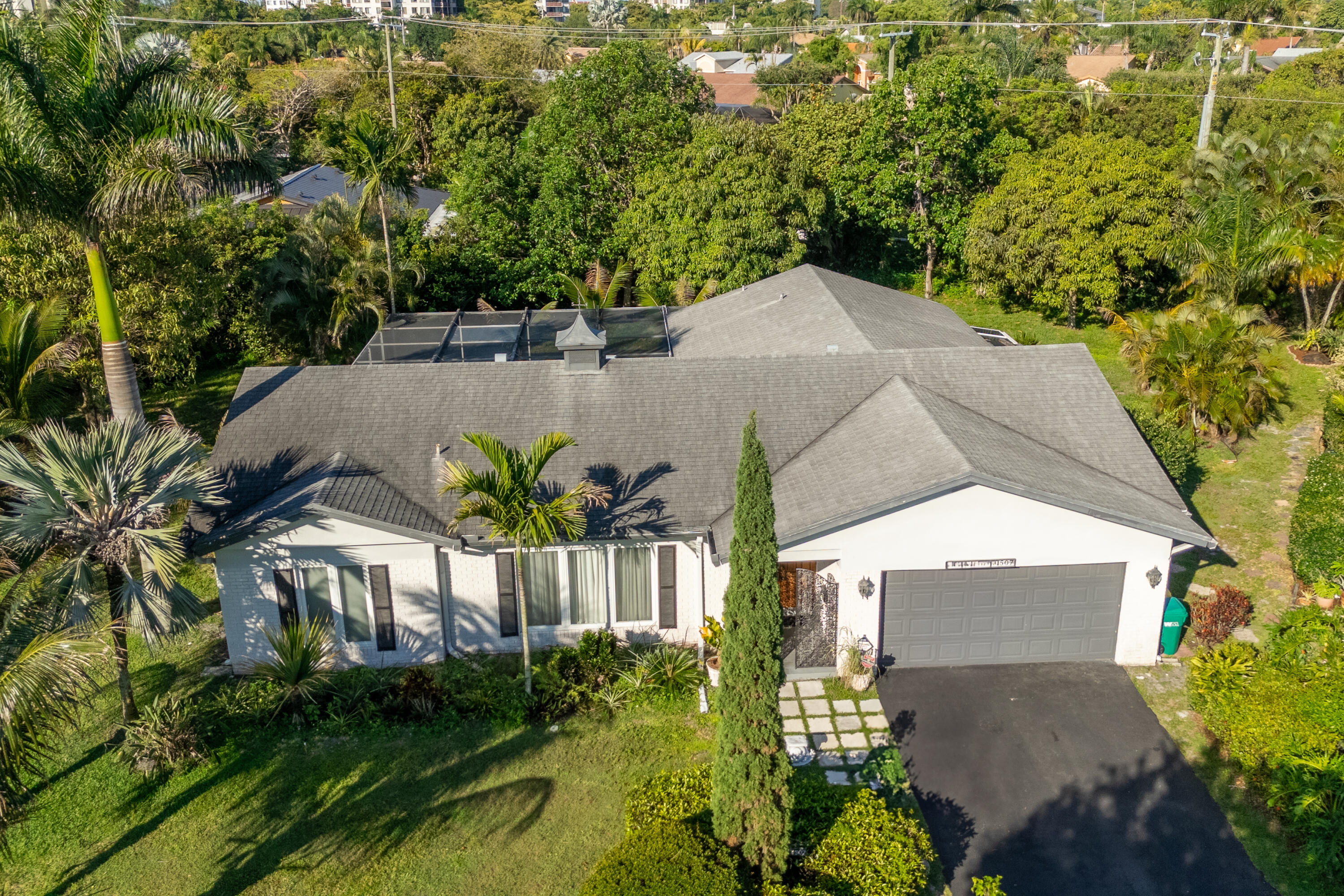 4507 Norfolk Island Pine Drive