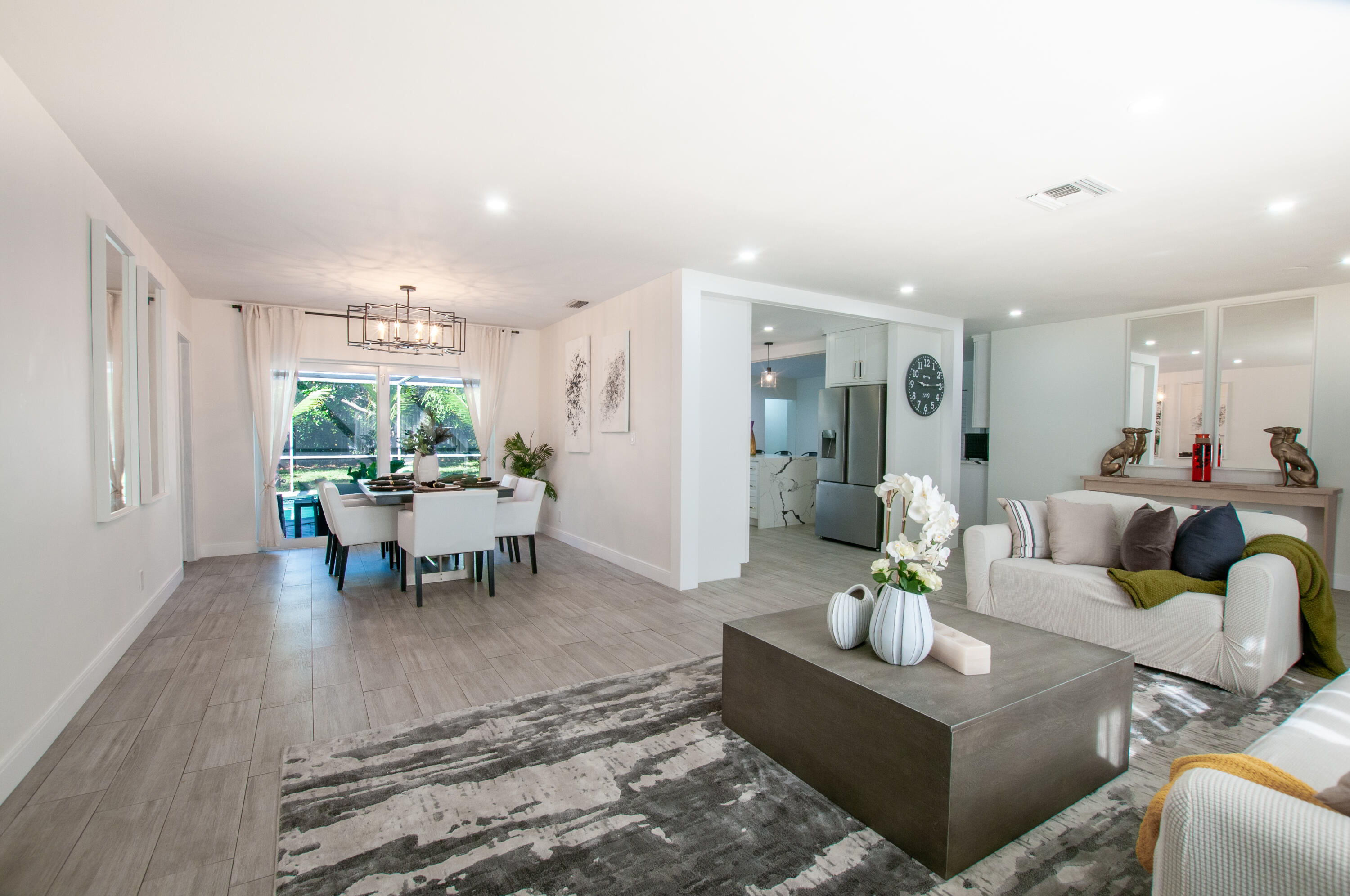 4507 Norfolk Island Pine Drive