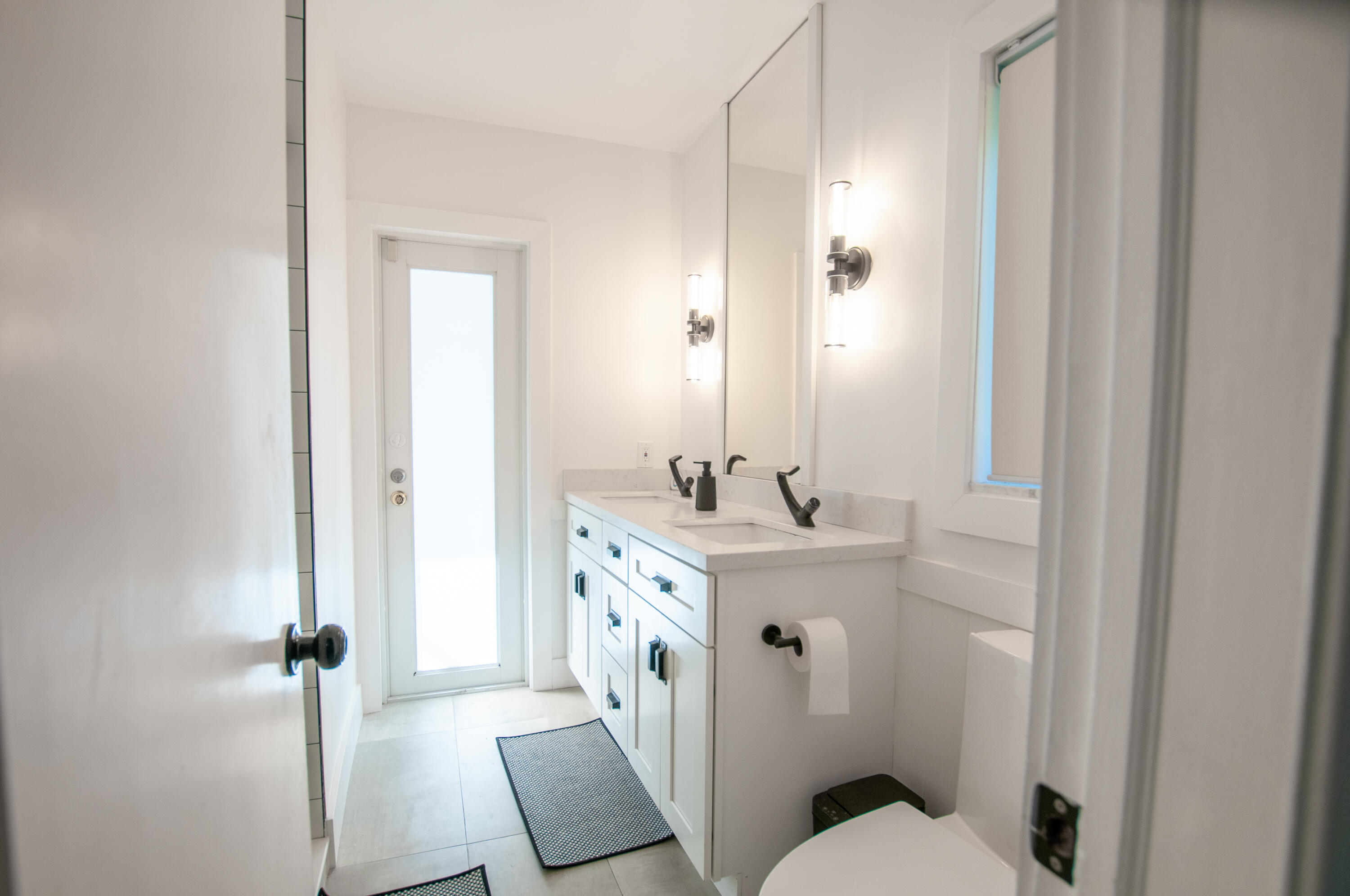 4507 Norfolk Island Pine Drive