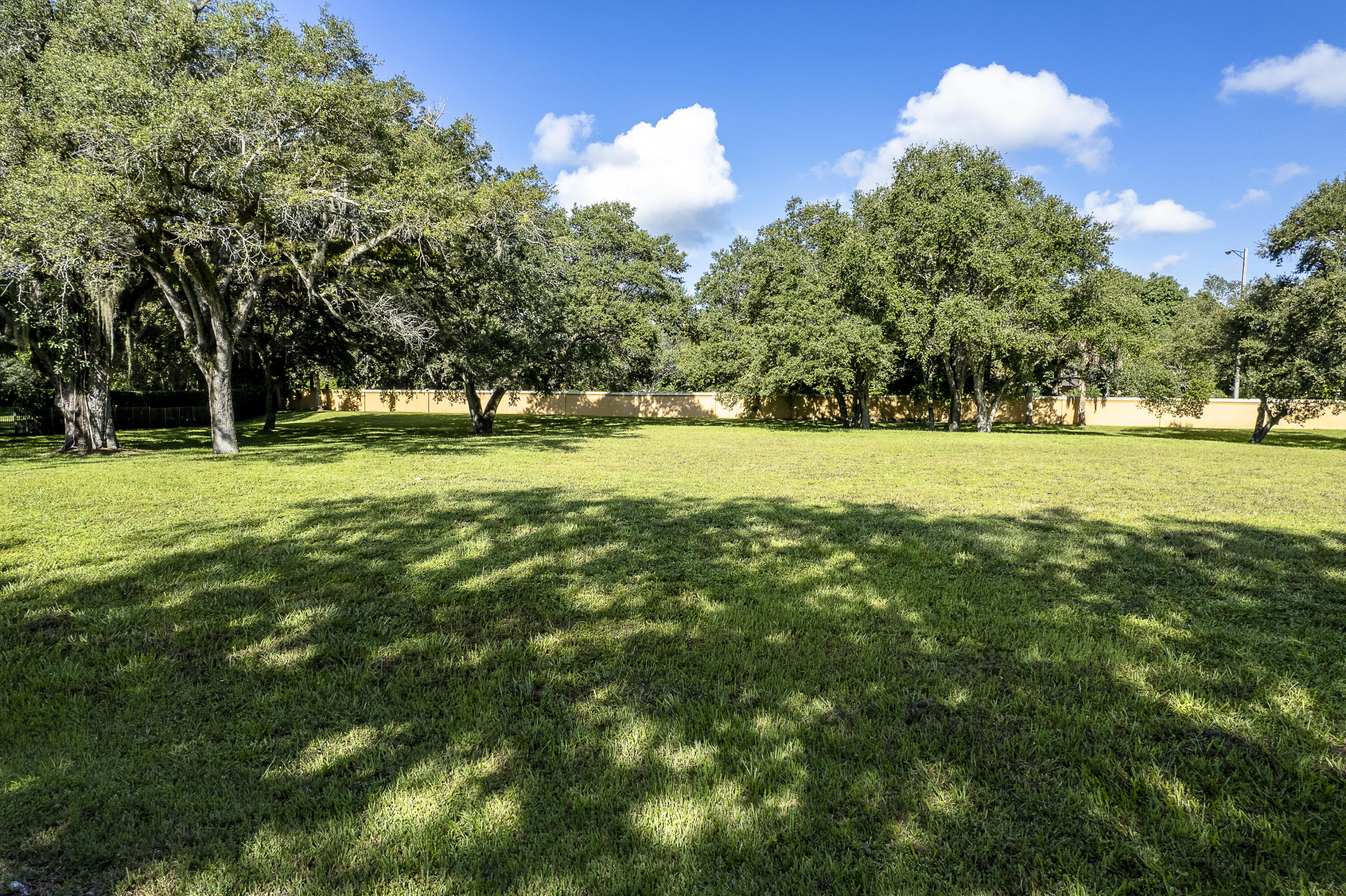 9900 Winding Rdg Lane