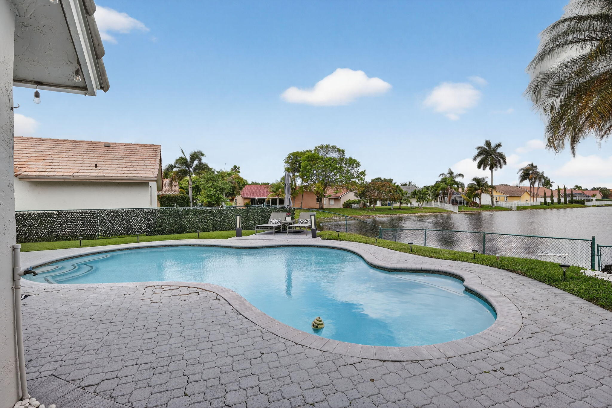 16323 NW 5th Street