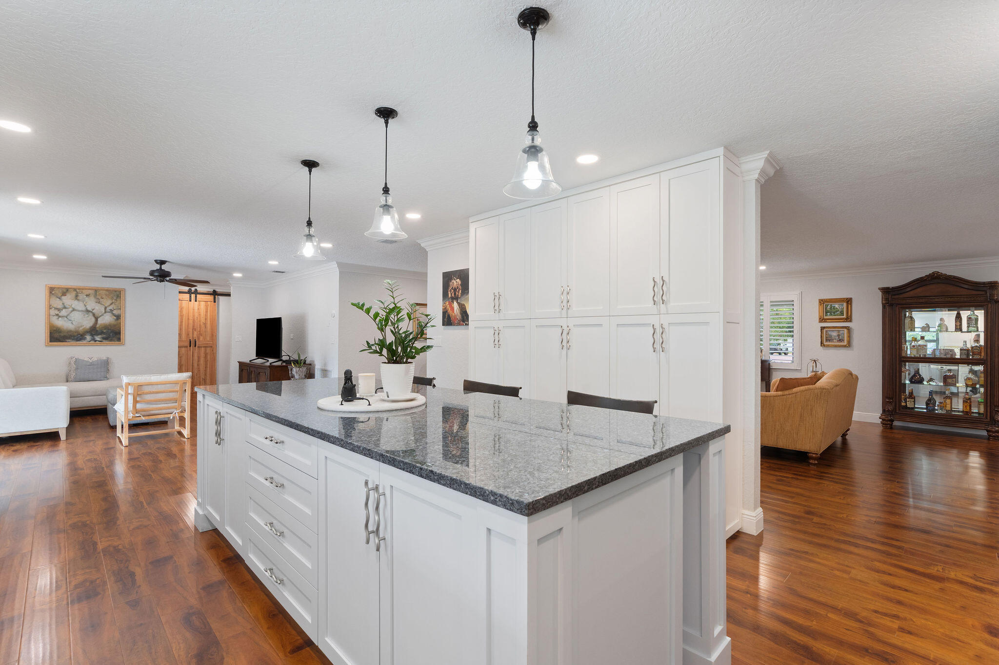 13821 Alexandria Court