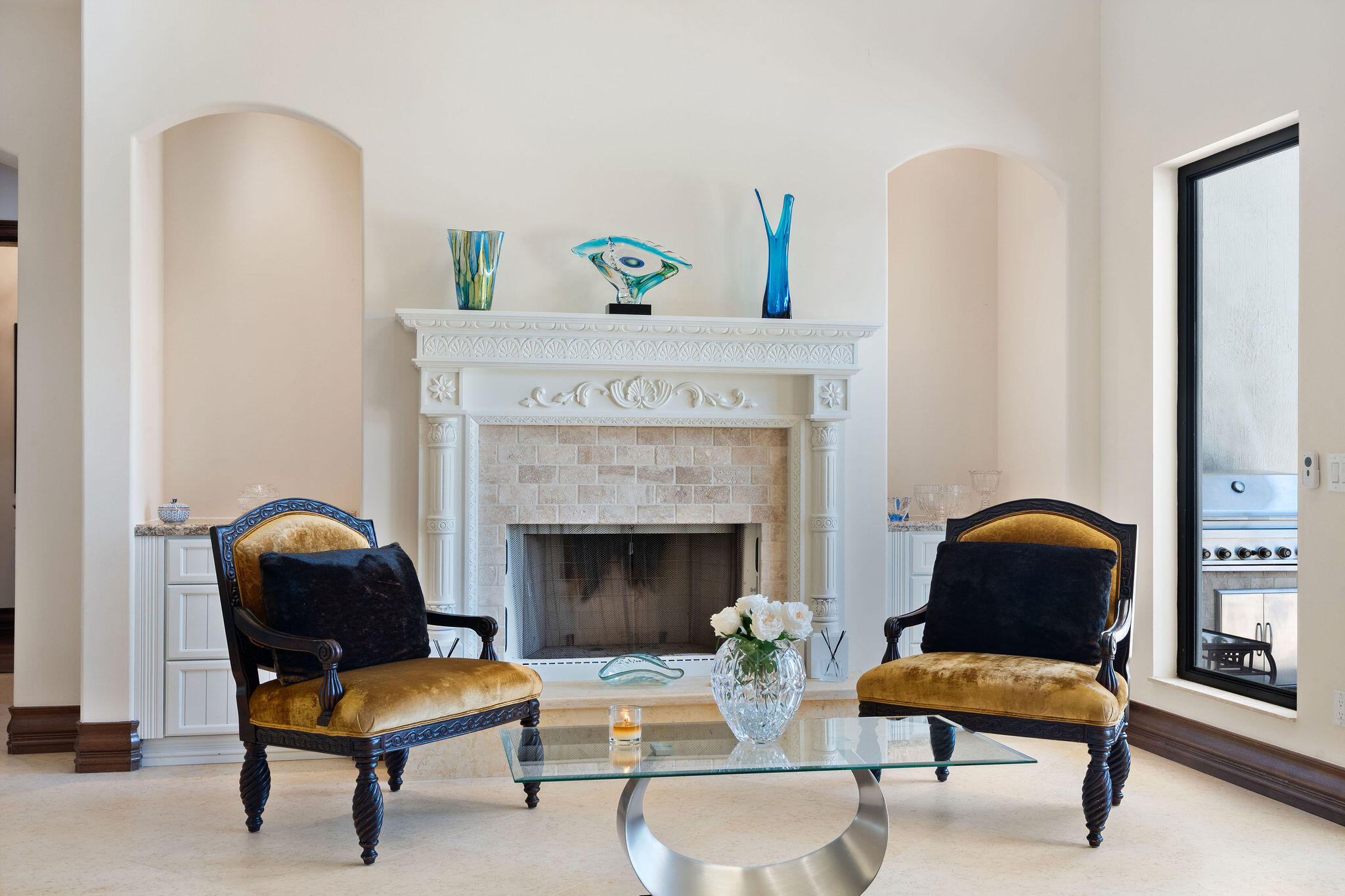 4052 E Ridgeview Drive