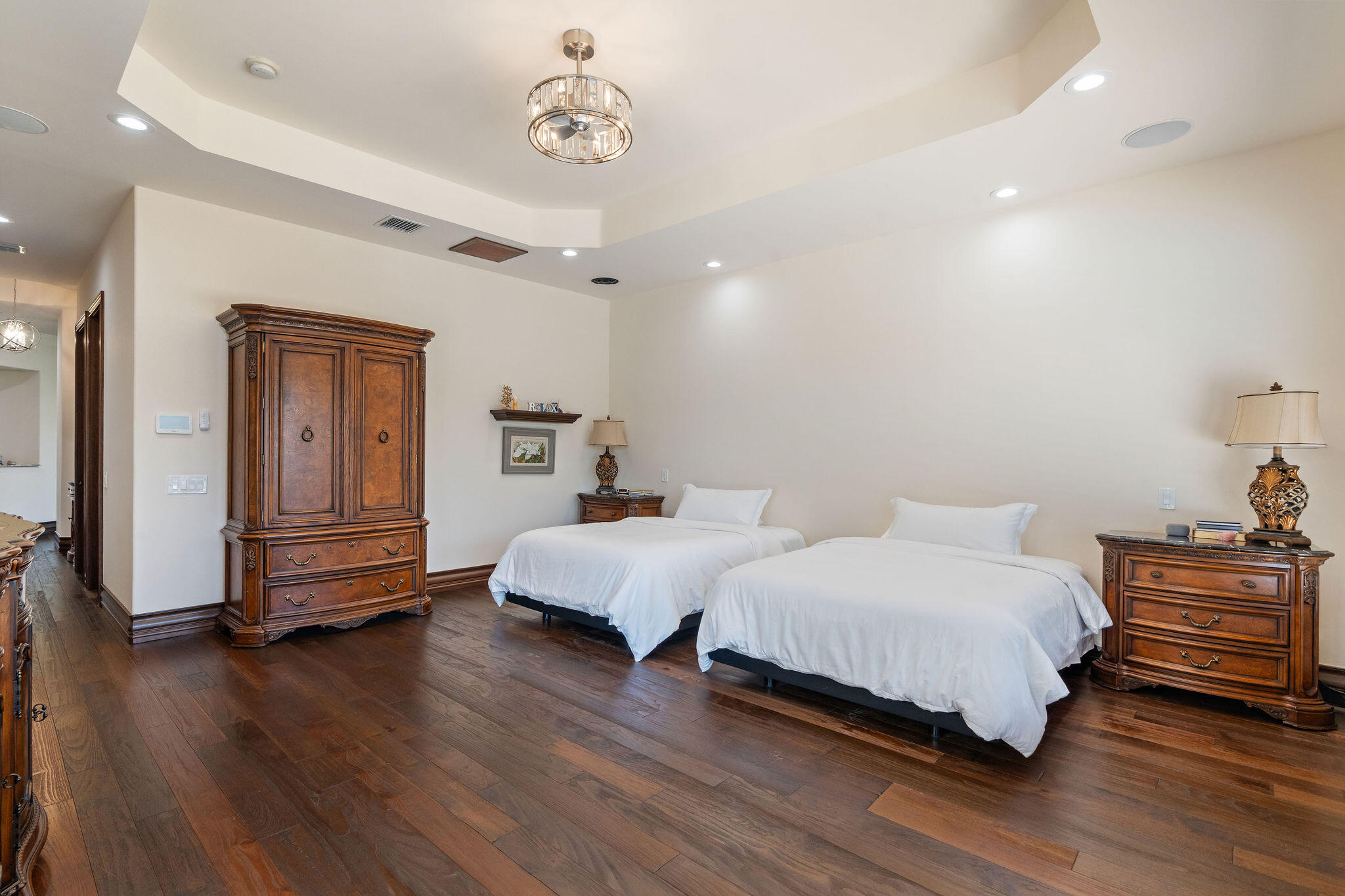 4052 E Ridgeview Drive