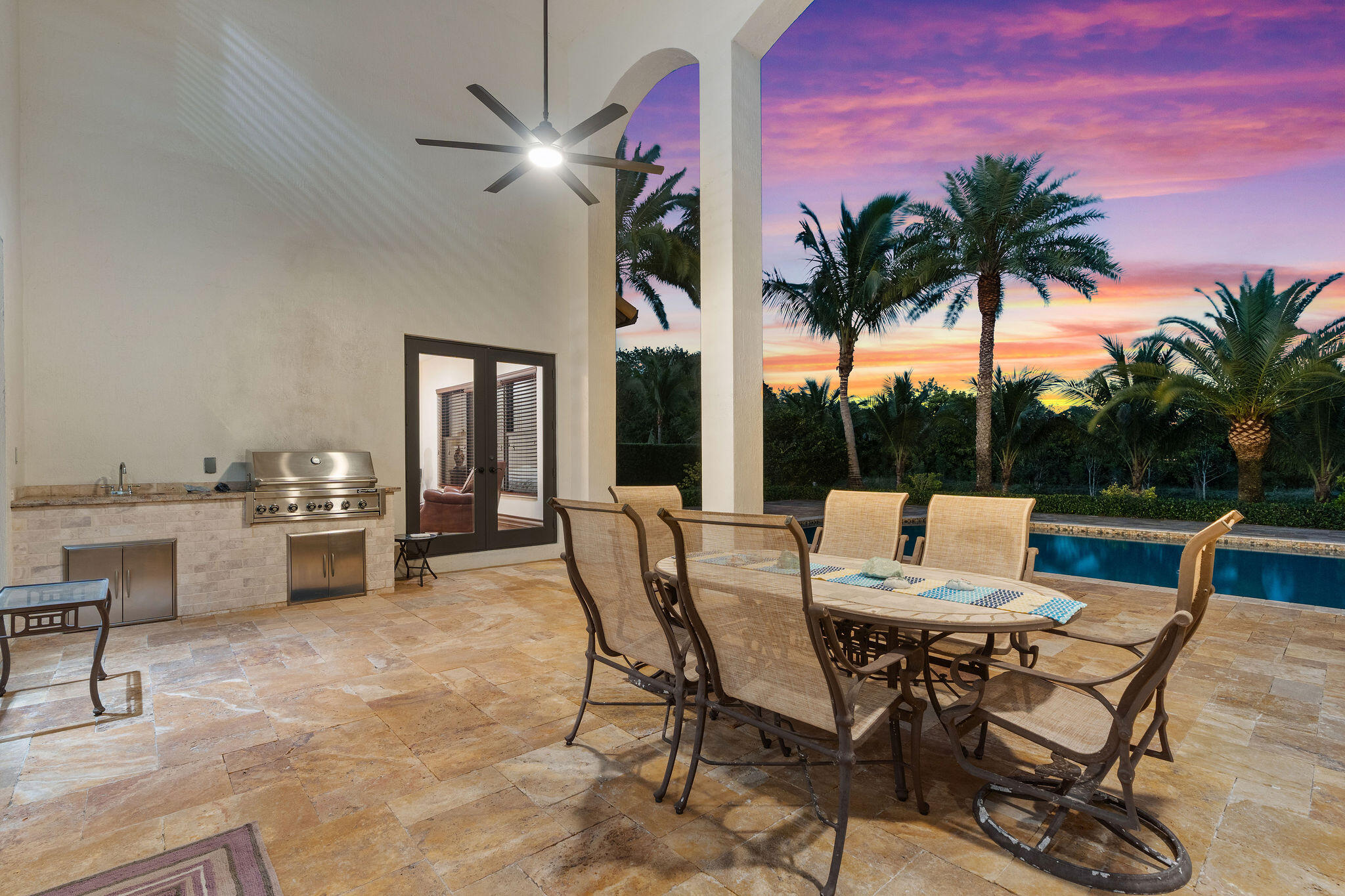 4052 E Ridgeview Drive