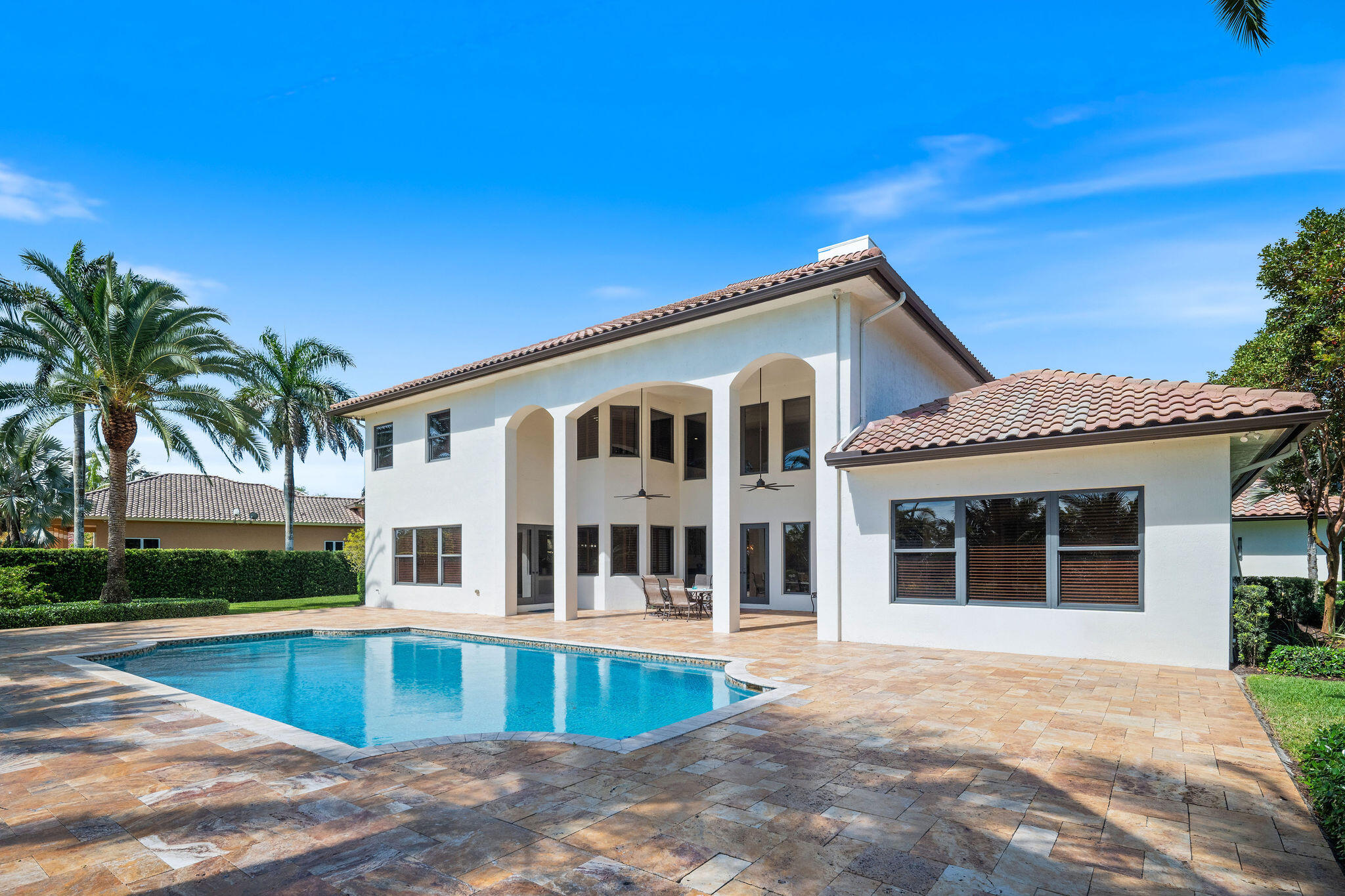 4052 E Ridgeview Drive