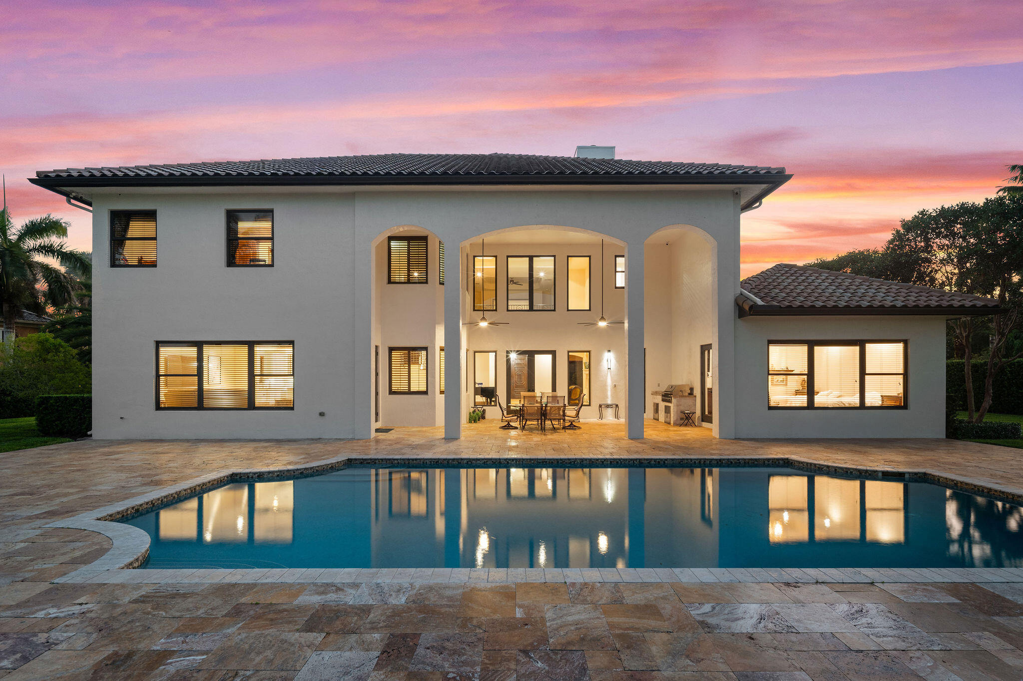 4052 E Ridgeview Drive