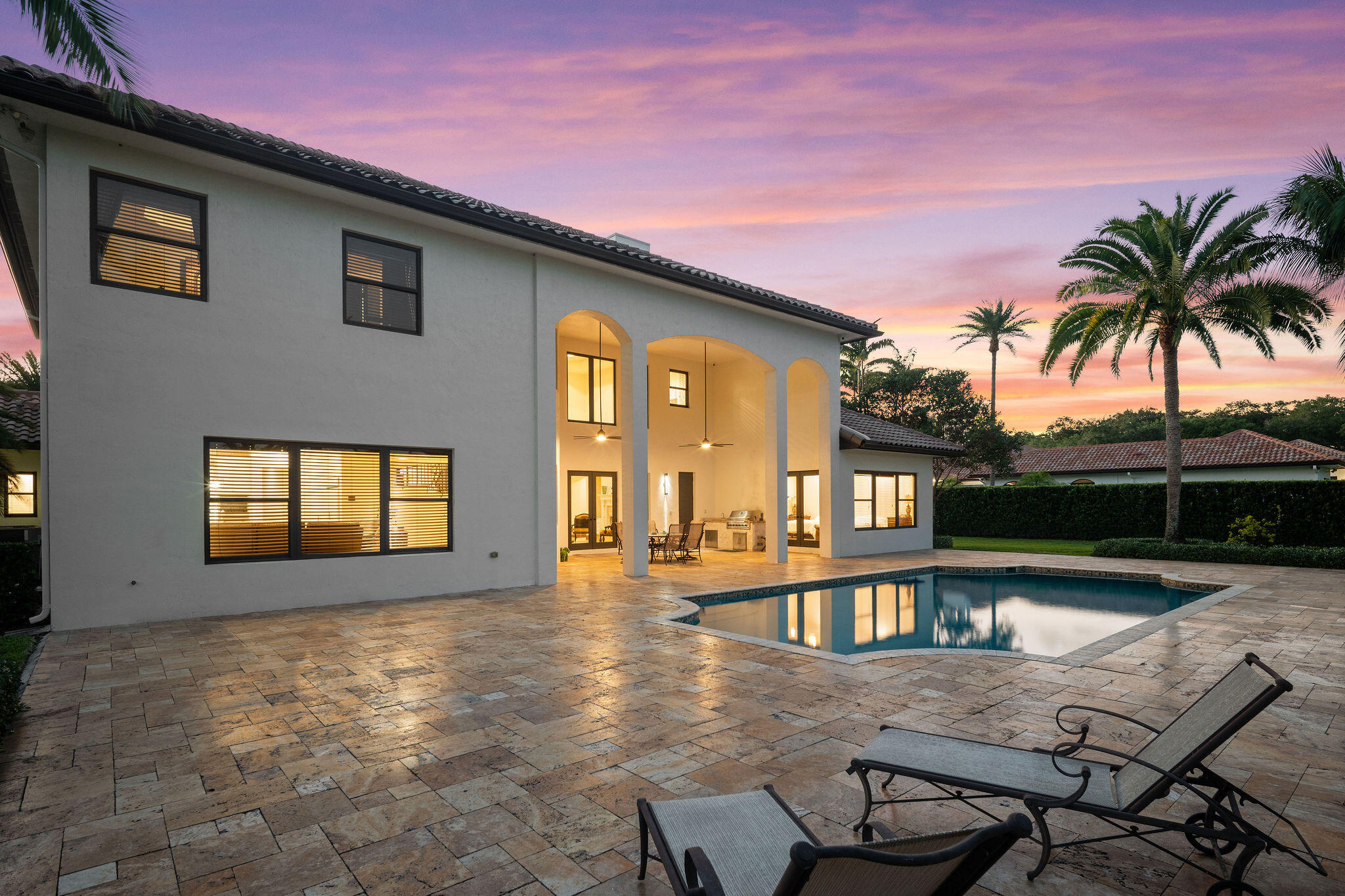 4052 E Ridgeview Drive