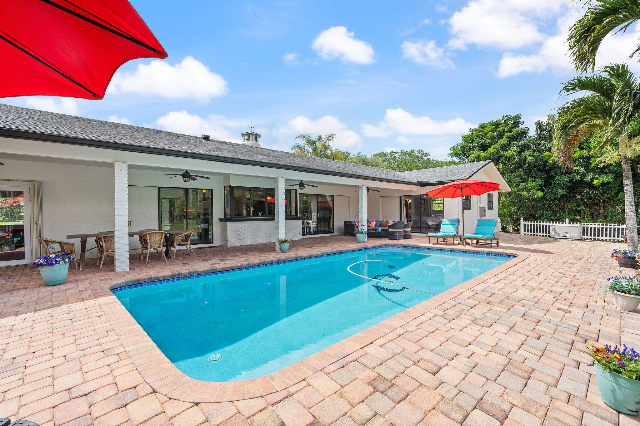 5340 SW 195 Terrace