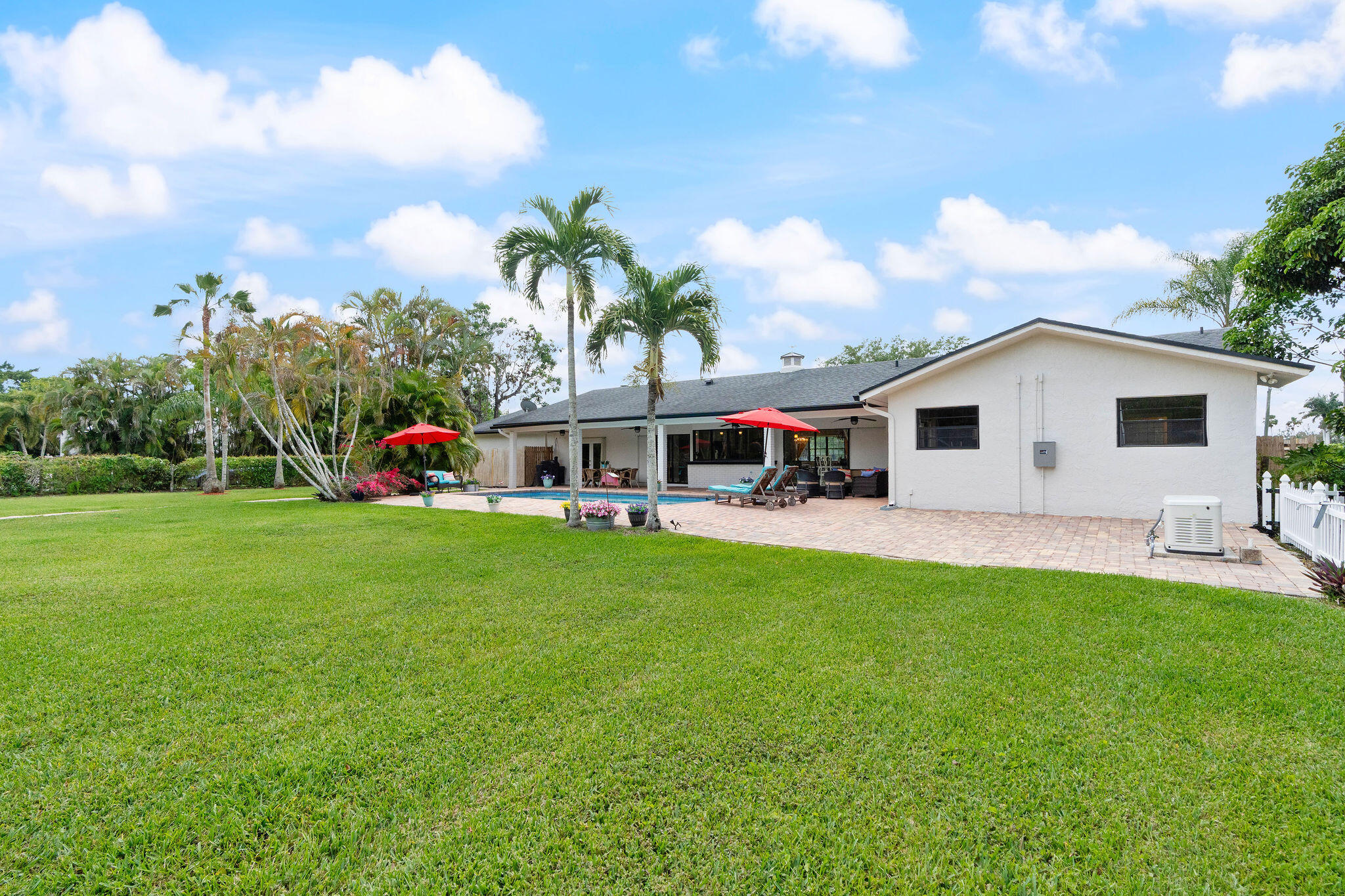 5340 SW 195 Terrace