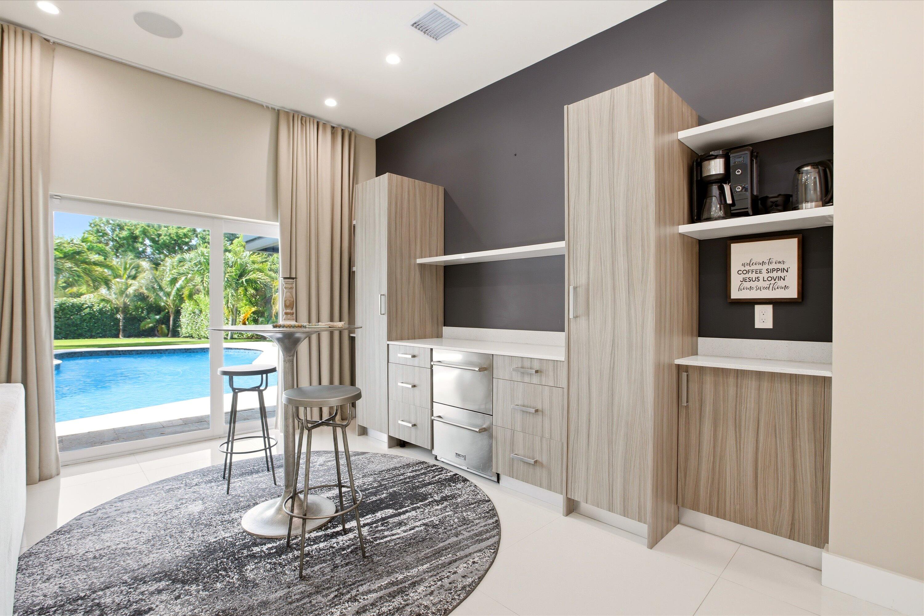 3660 S Longfellow Circle