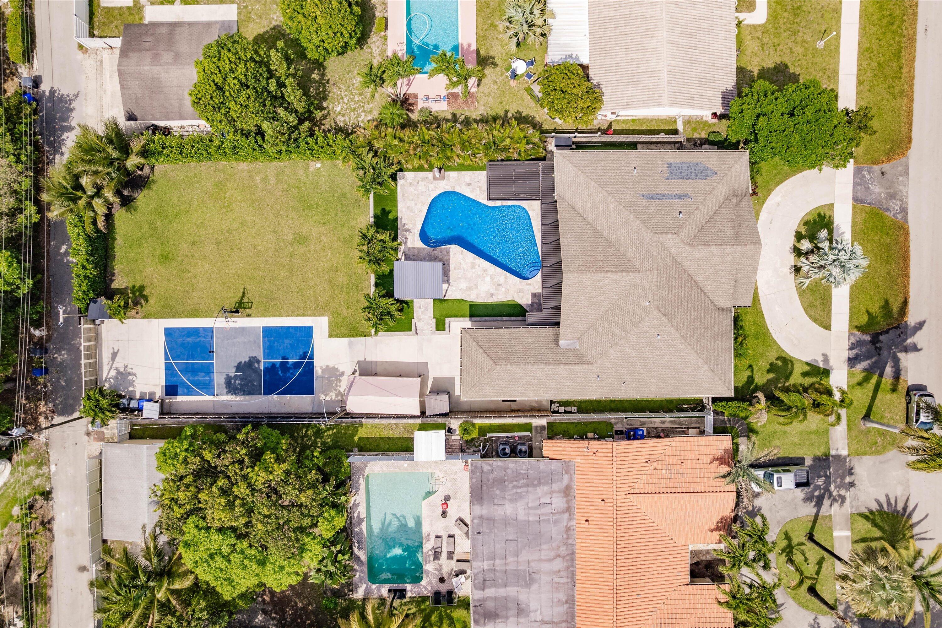 3660 S Longfellow Circle