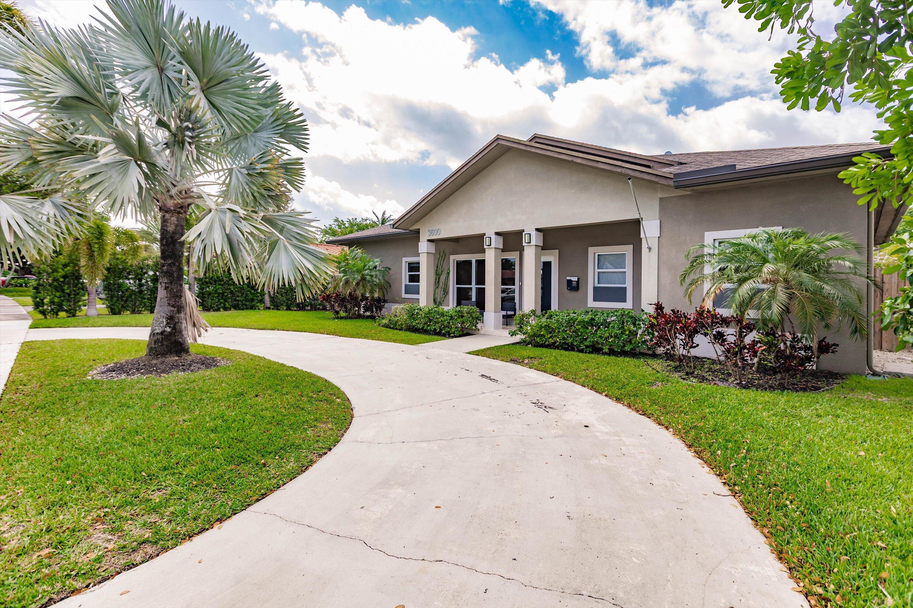 3660 S Longfellow Circle