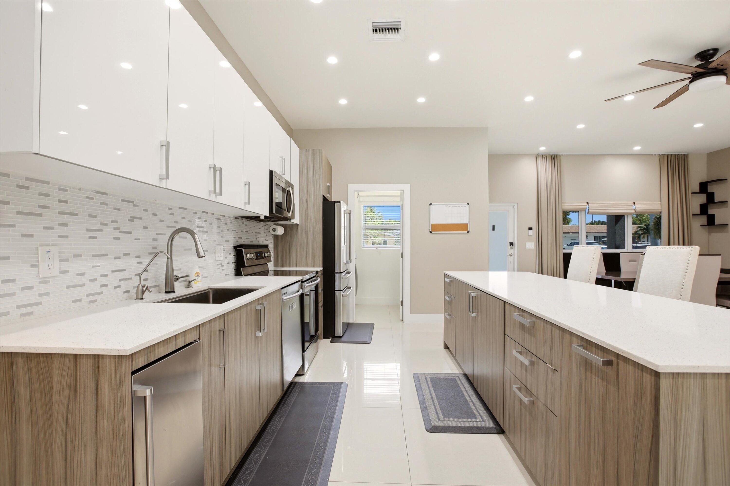 3660 S Longfellow Circle