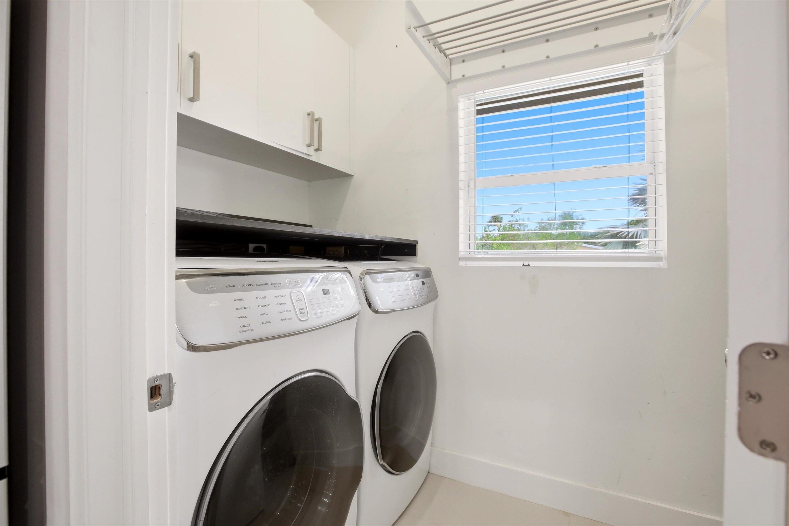 3660 S Longfellow Circle