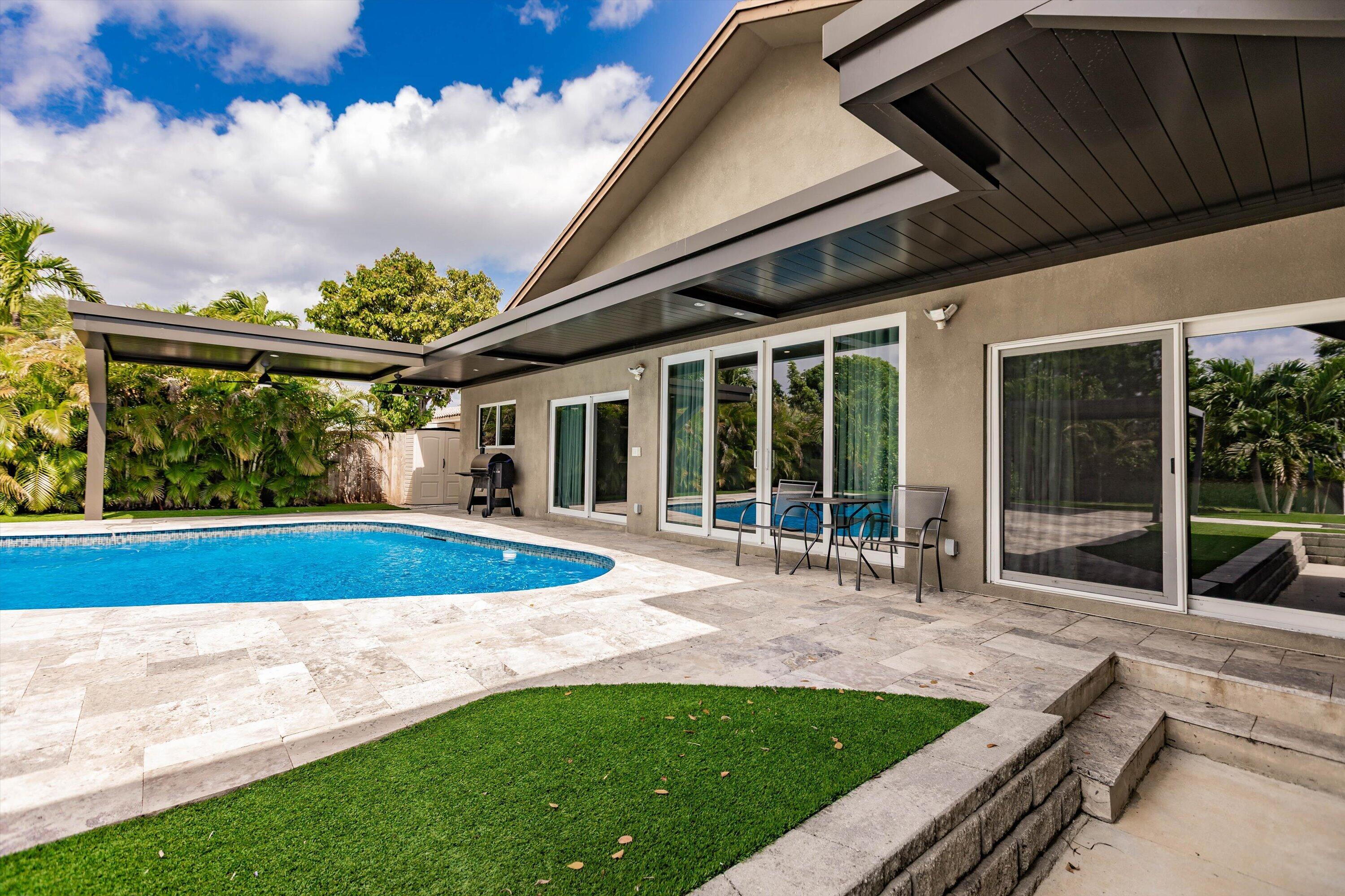 3660 S Longfellow Circle