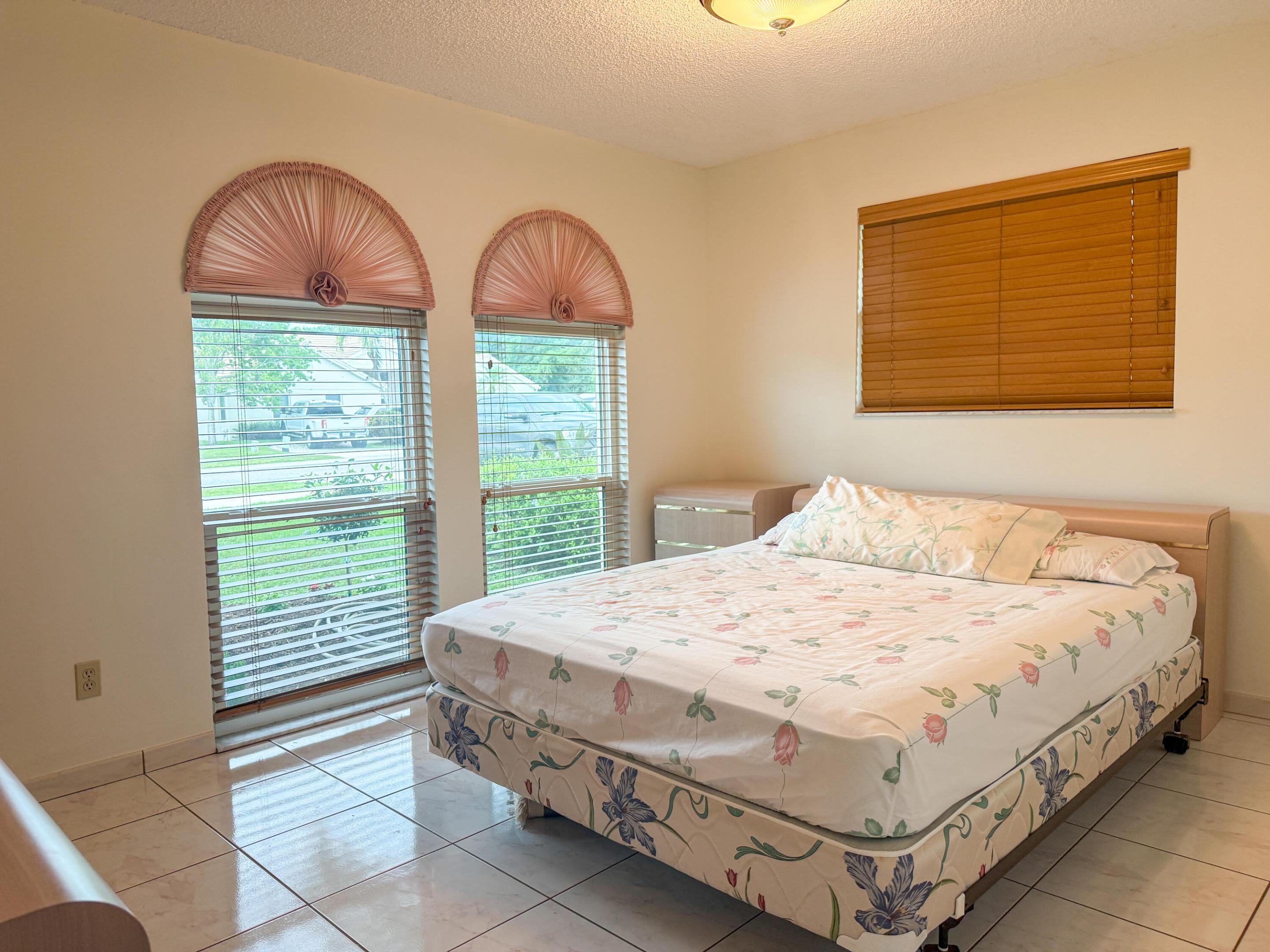 3104 Peachtree Circle