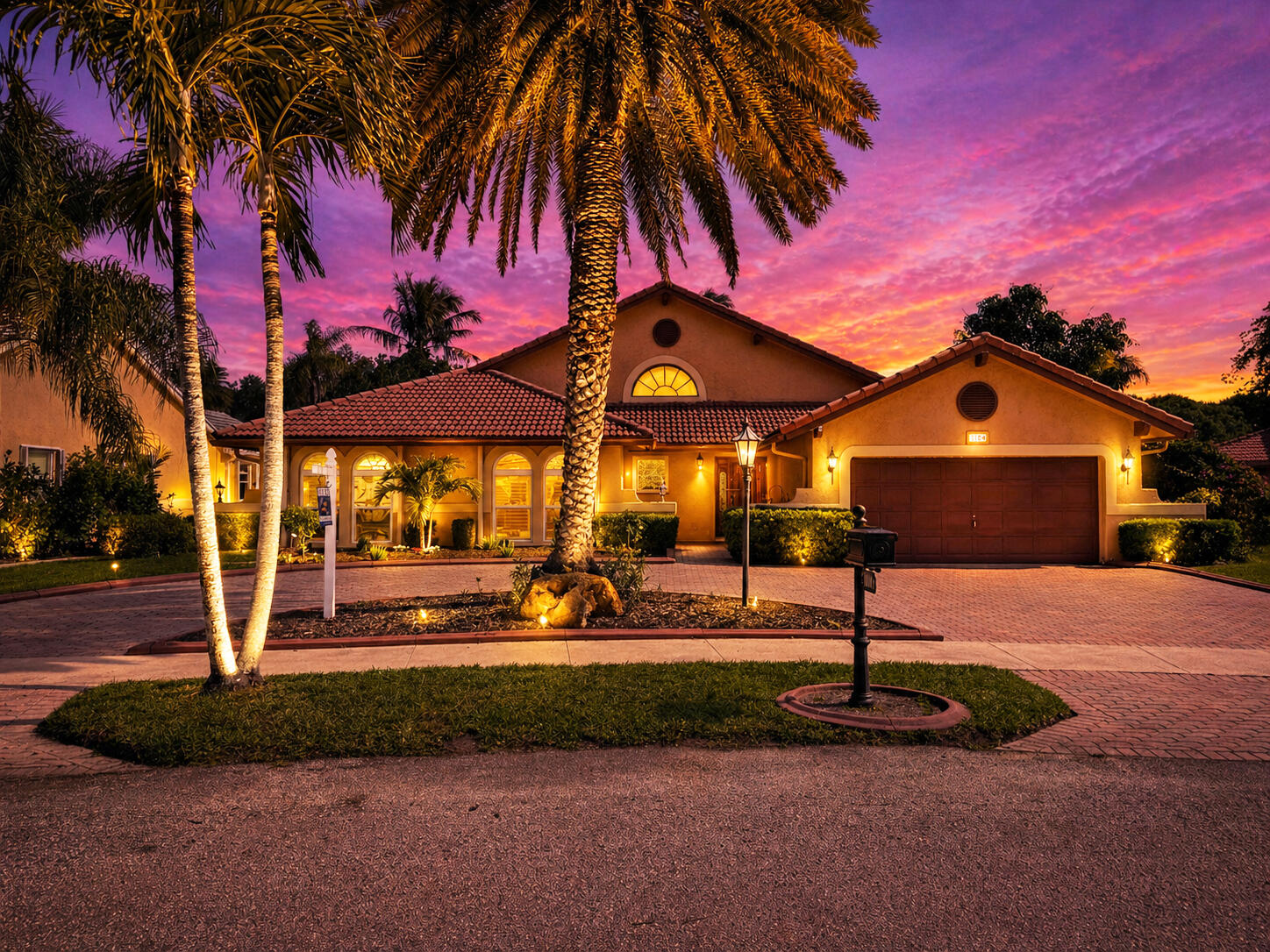 3104 Peachtree Circle