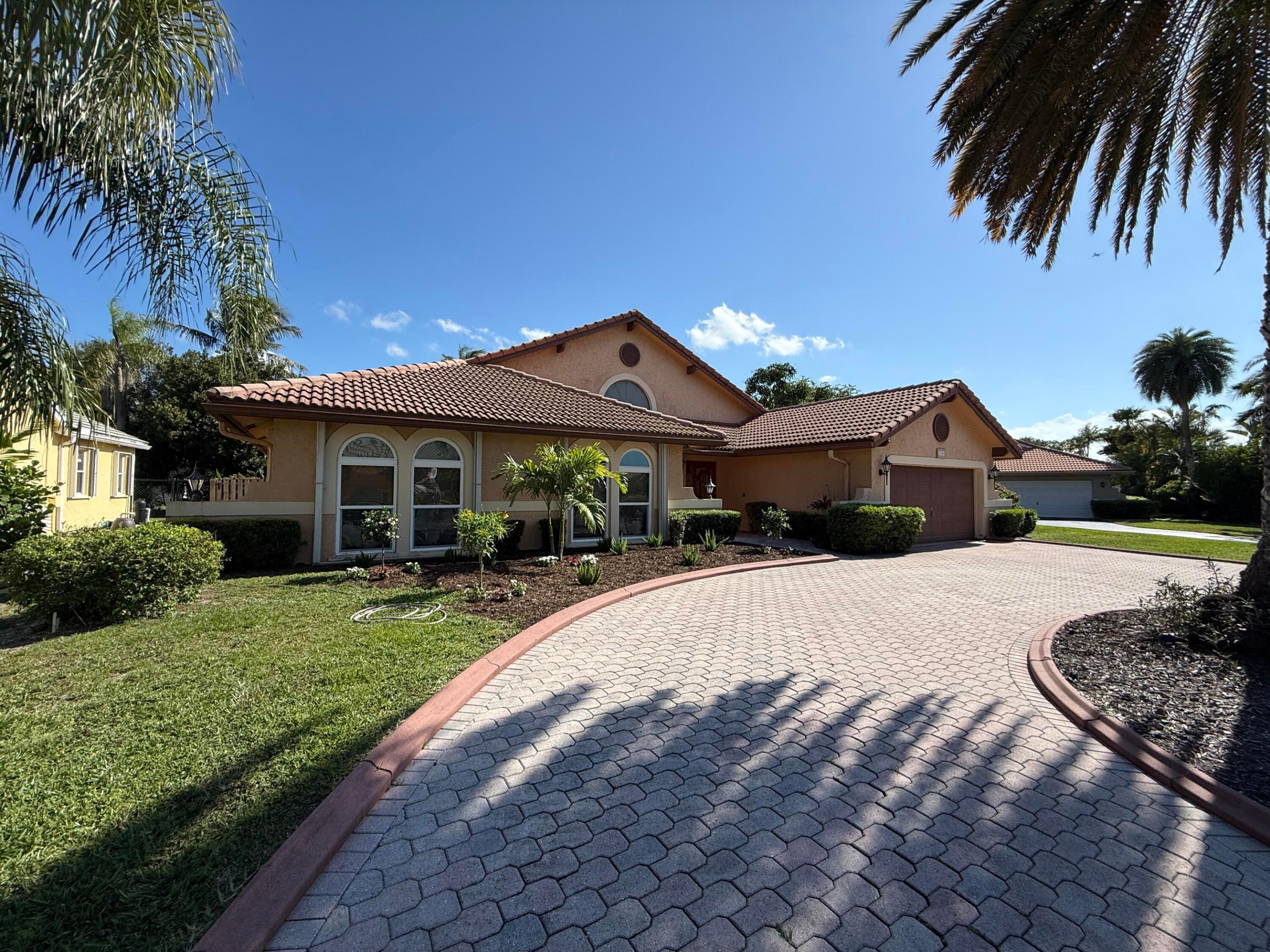3104 Peachtree Circle