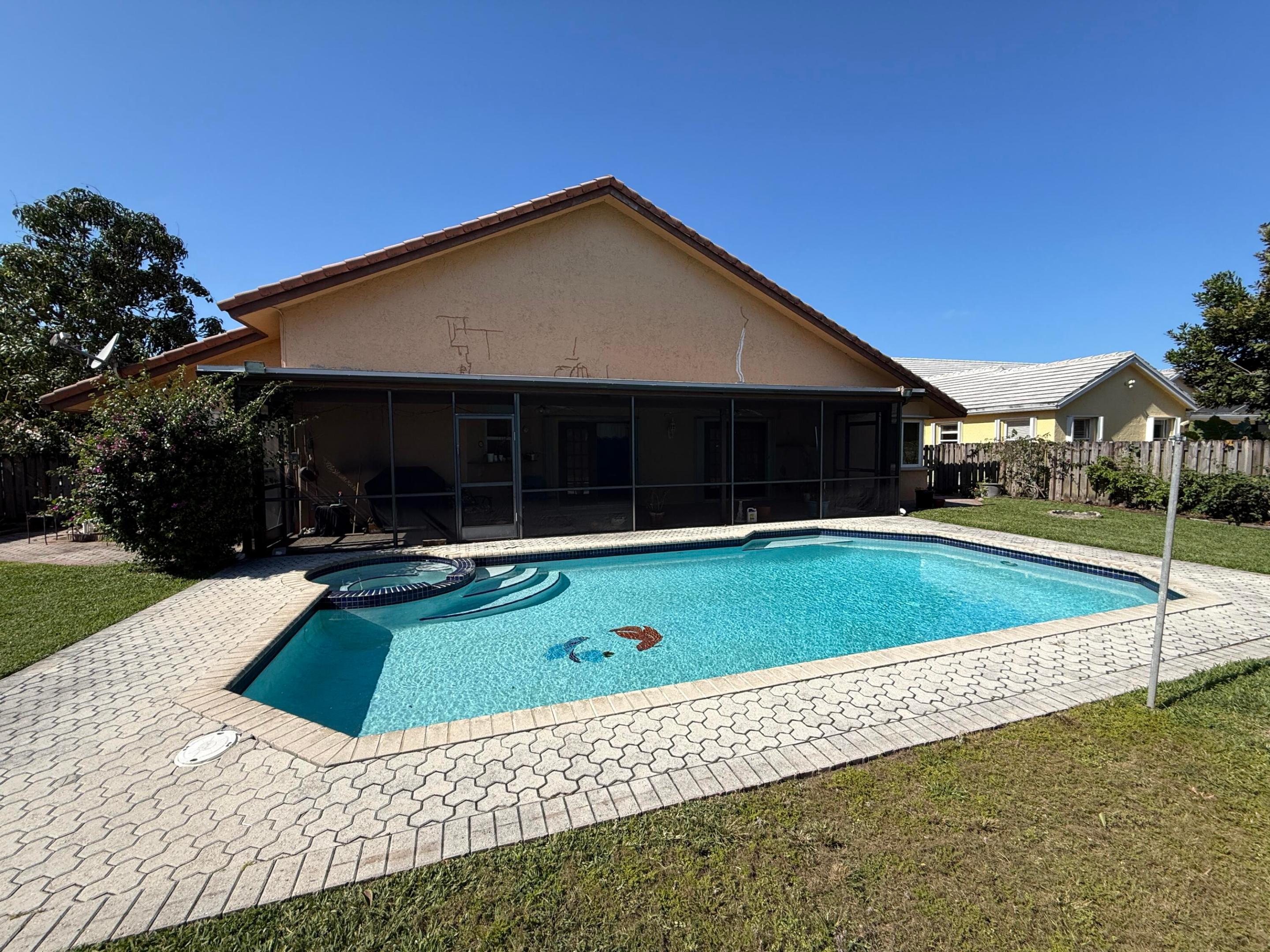 3104 Peachtree Circle