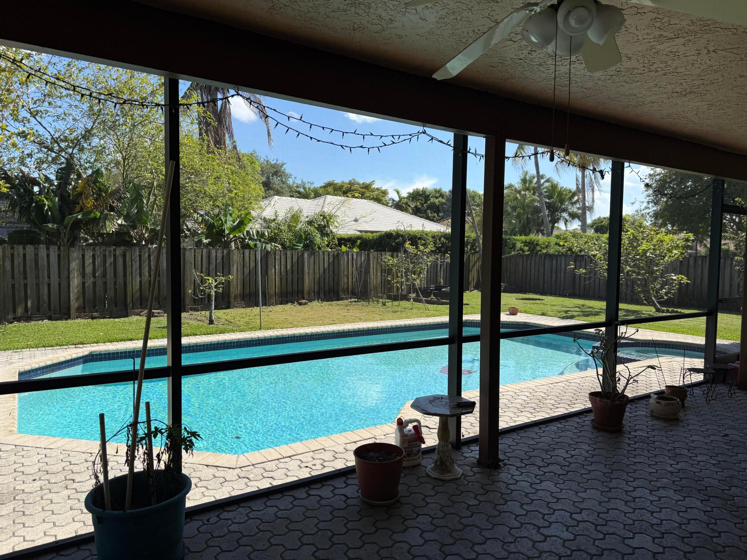 3104 Peachtree Circle